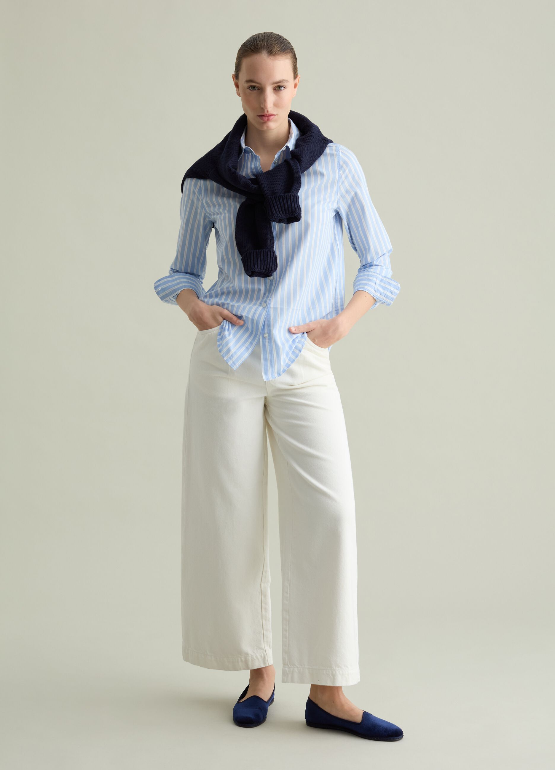 Wide-leg jeans with drawstring
