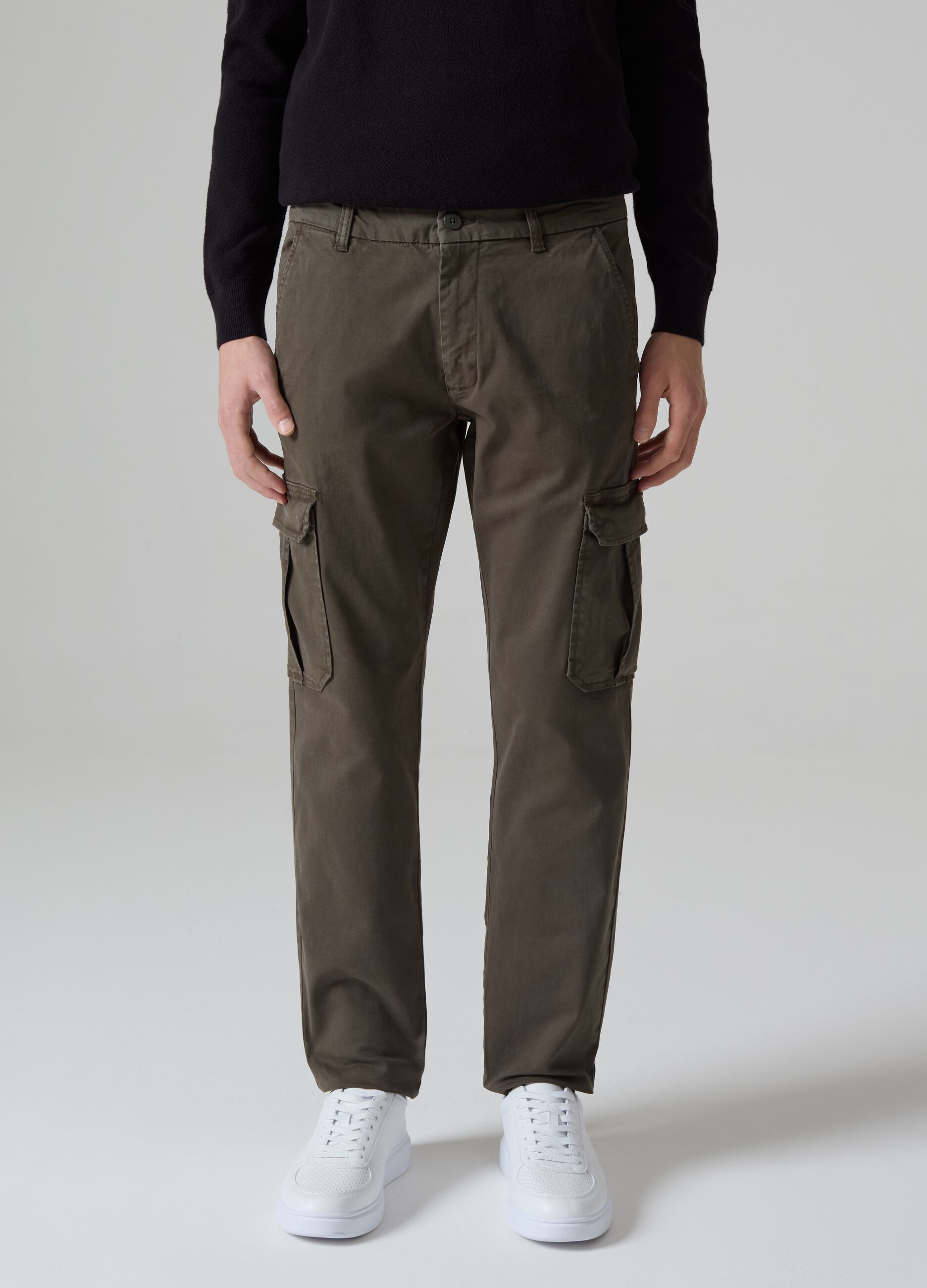 Stretch cotton cargo-cut chino trousers_1