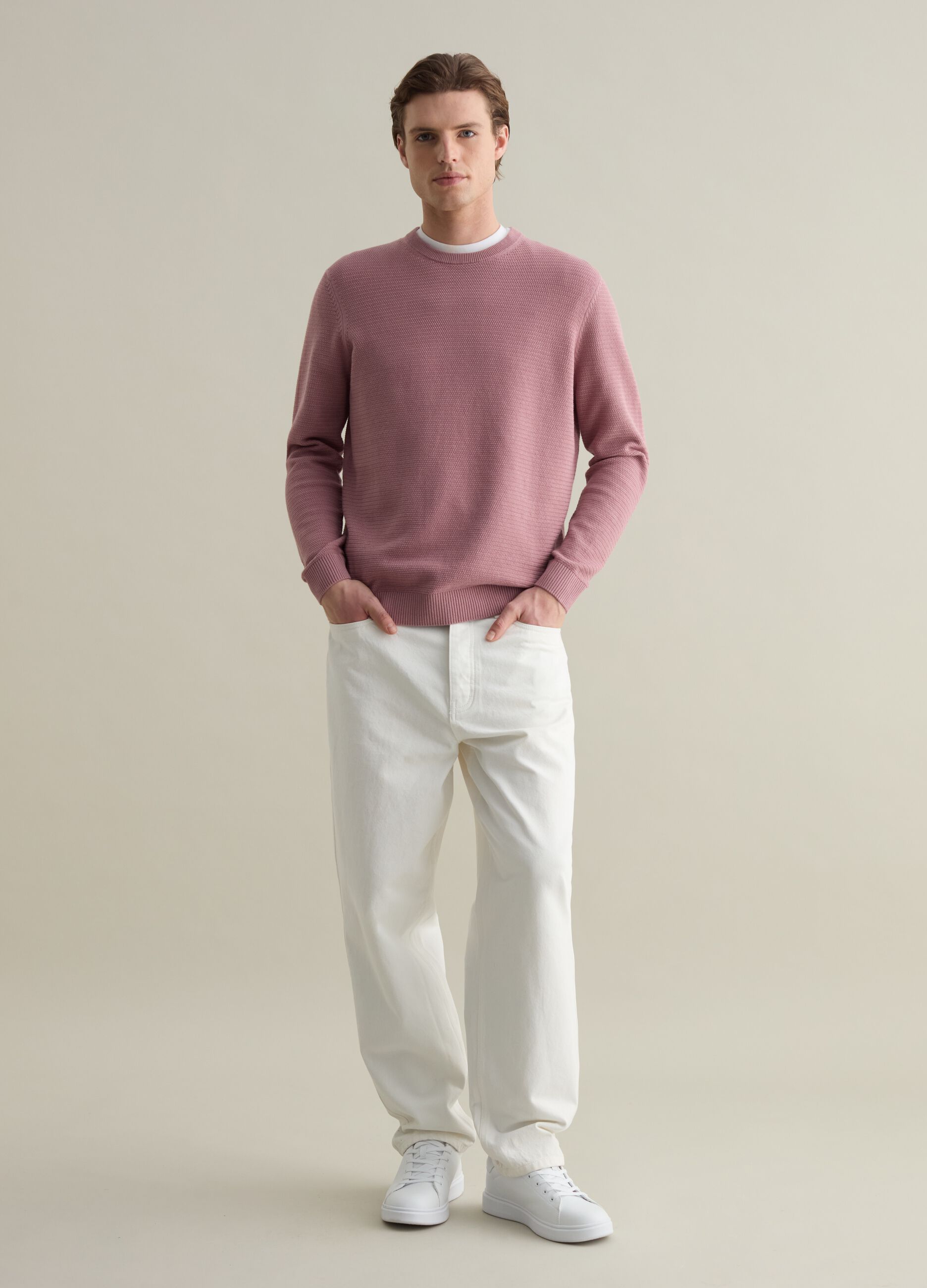 Cotton pullover with wavy trim