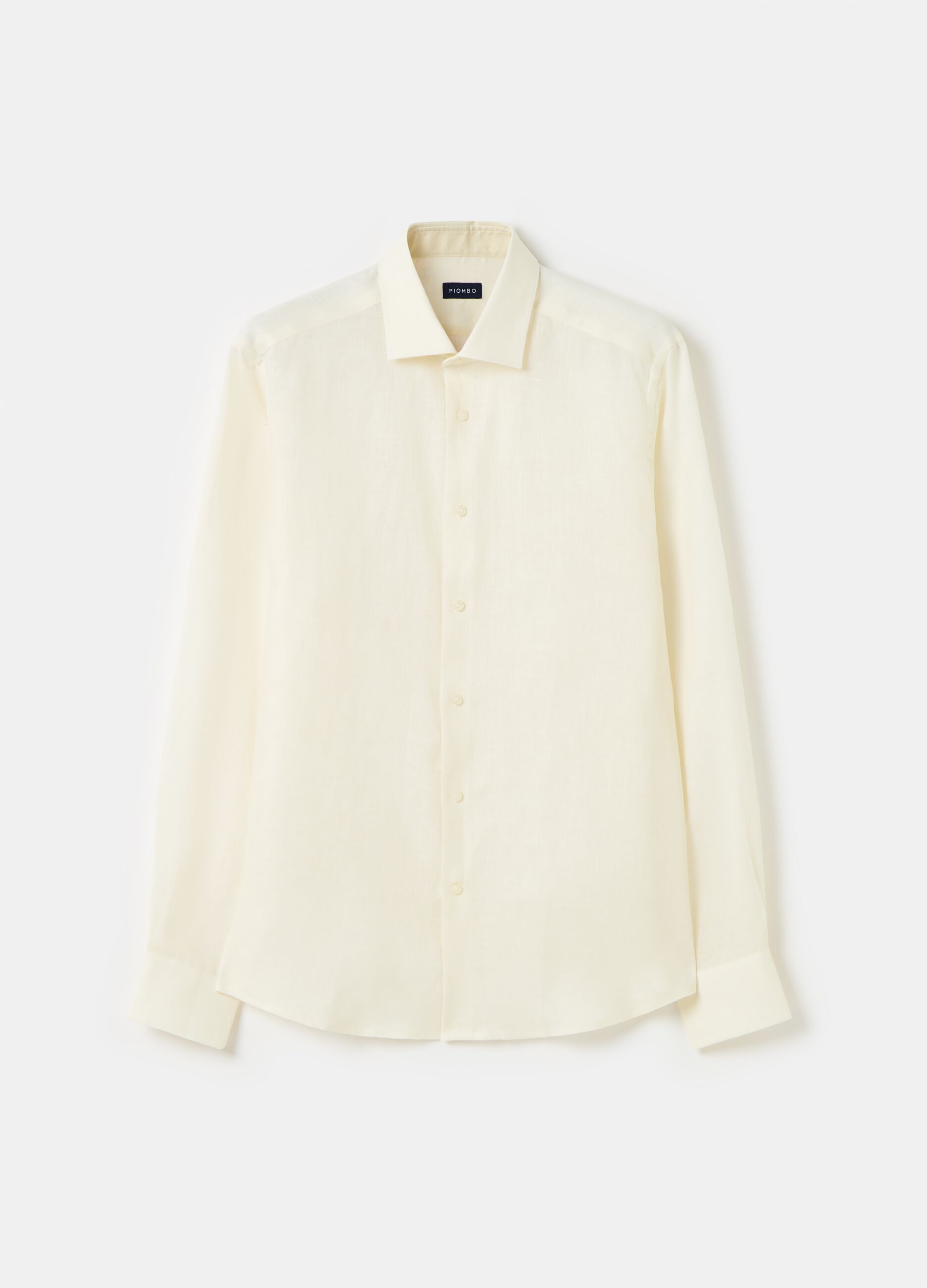 Contemporary shirt in linen