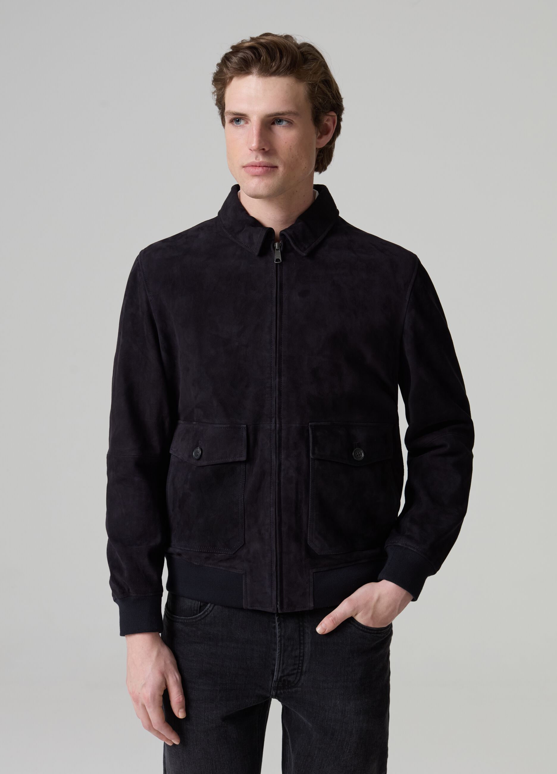 Short suede jacket with collar and zip_0