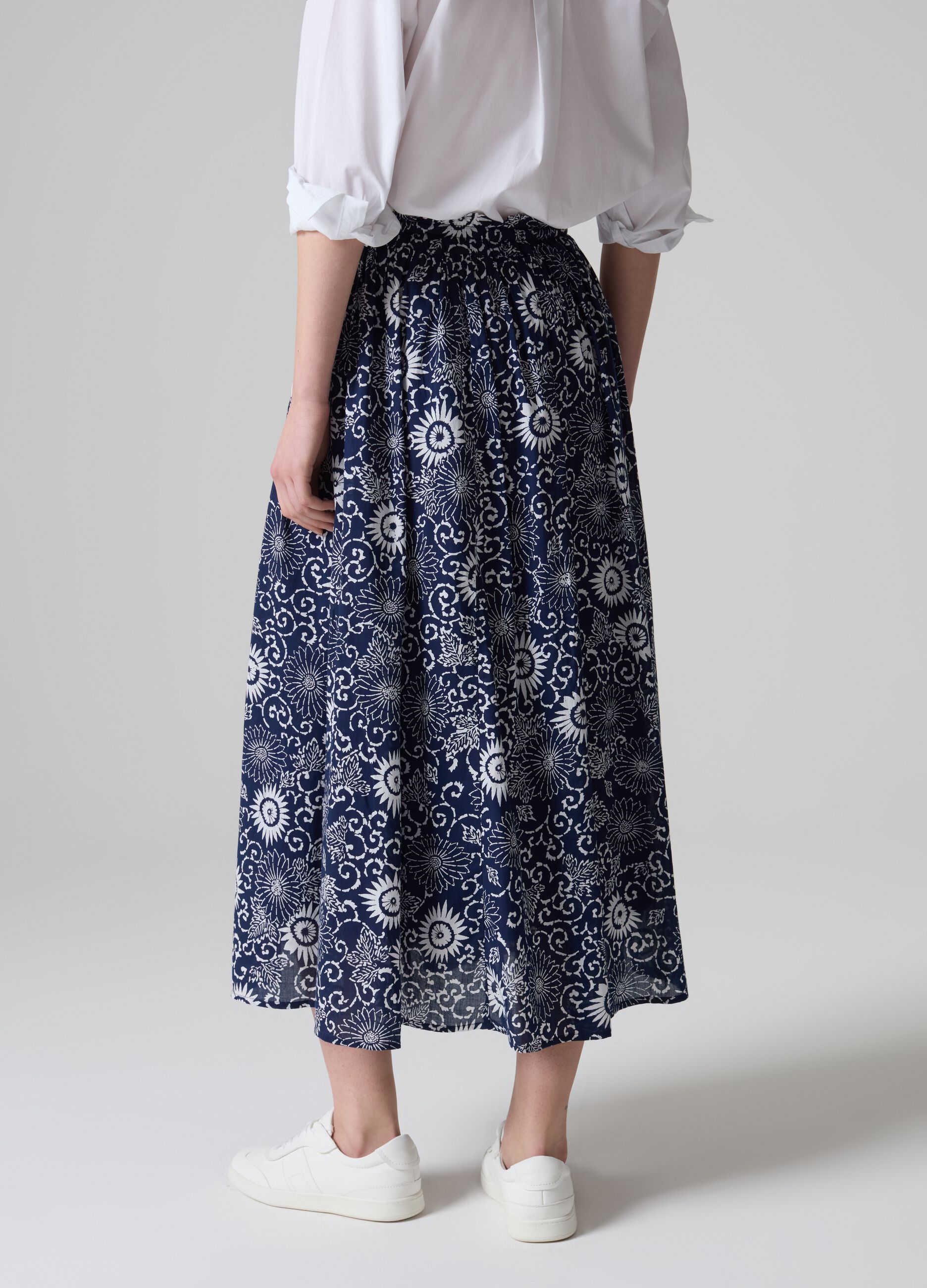 Full midi skirt with floral print