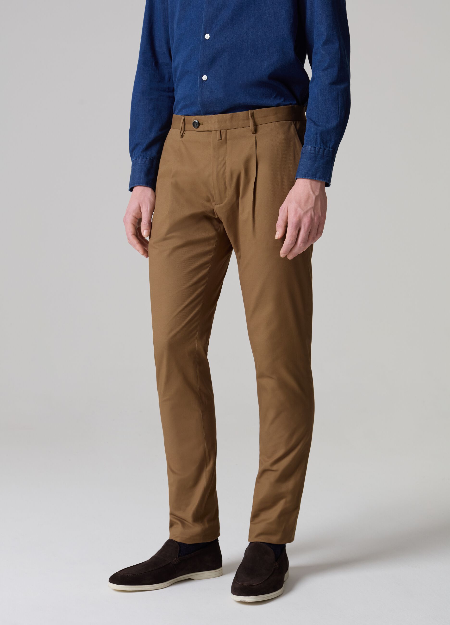 Contemporary chino trousers with darts