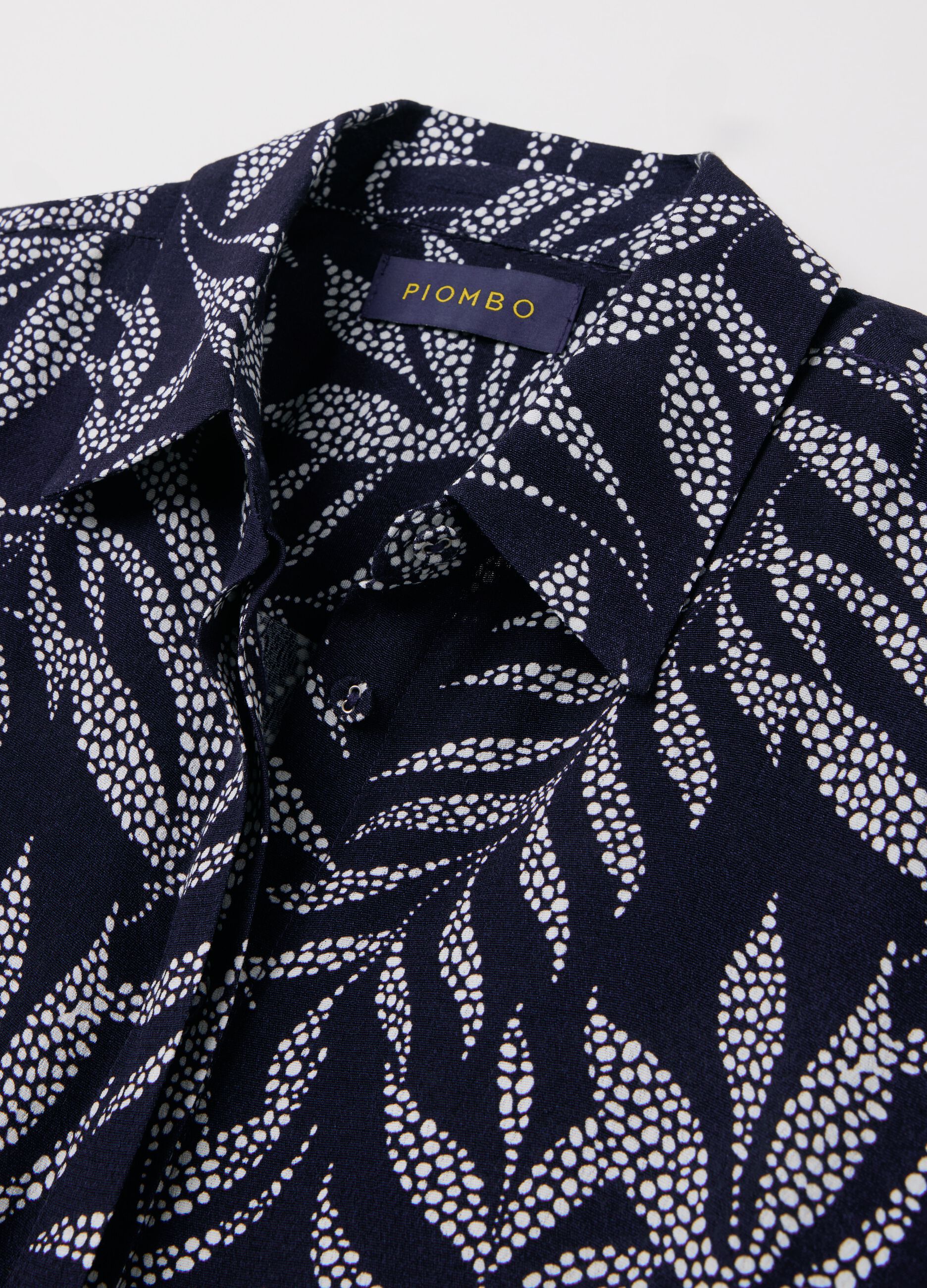 Viscose shirt with foliage print