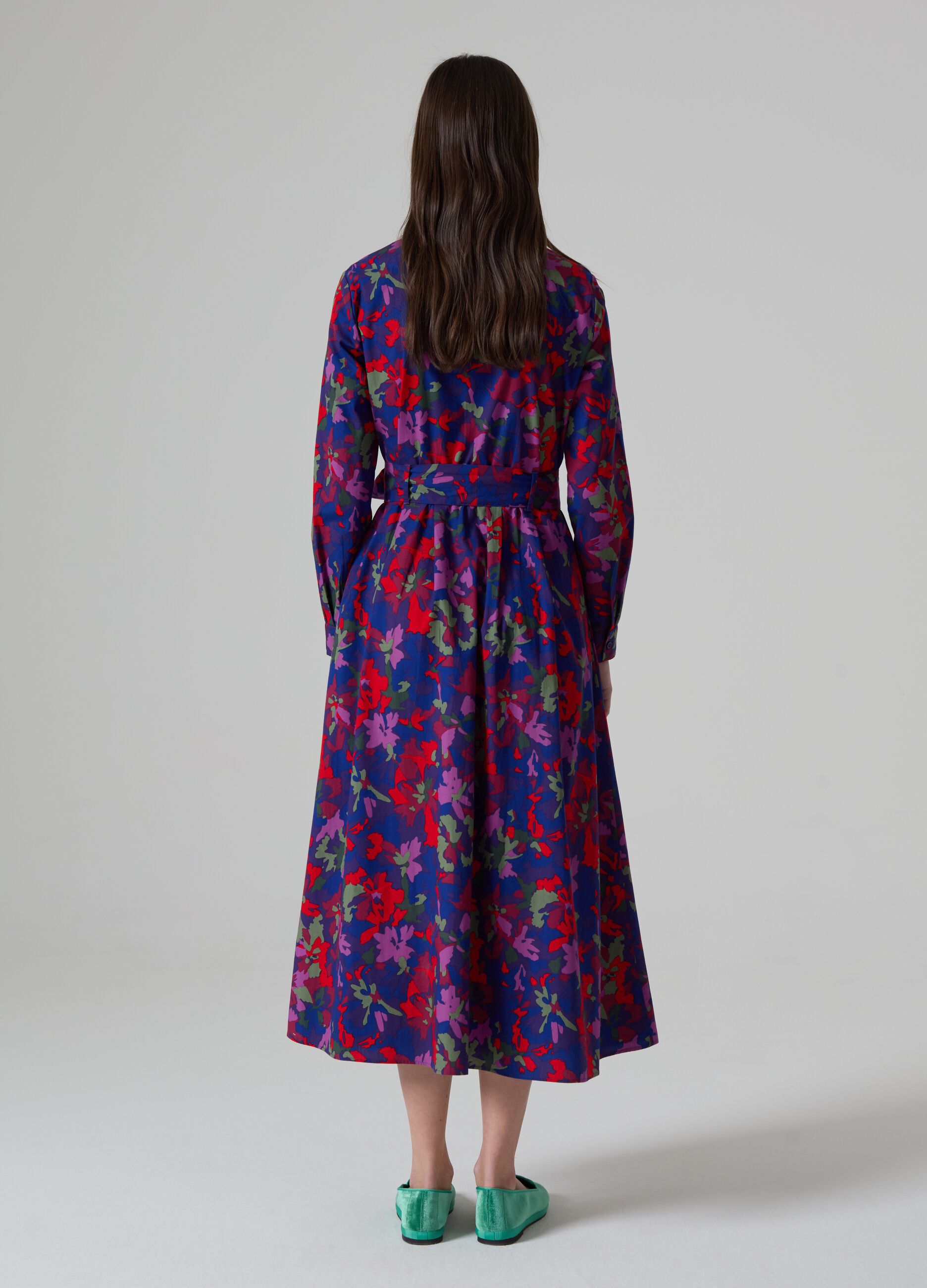 Vestido largo camisero con estampado floral_1