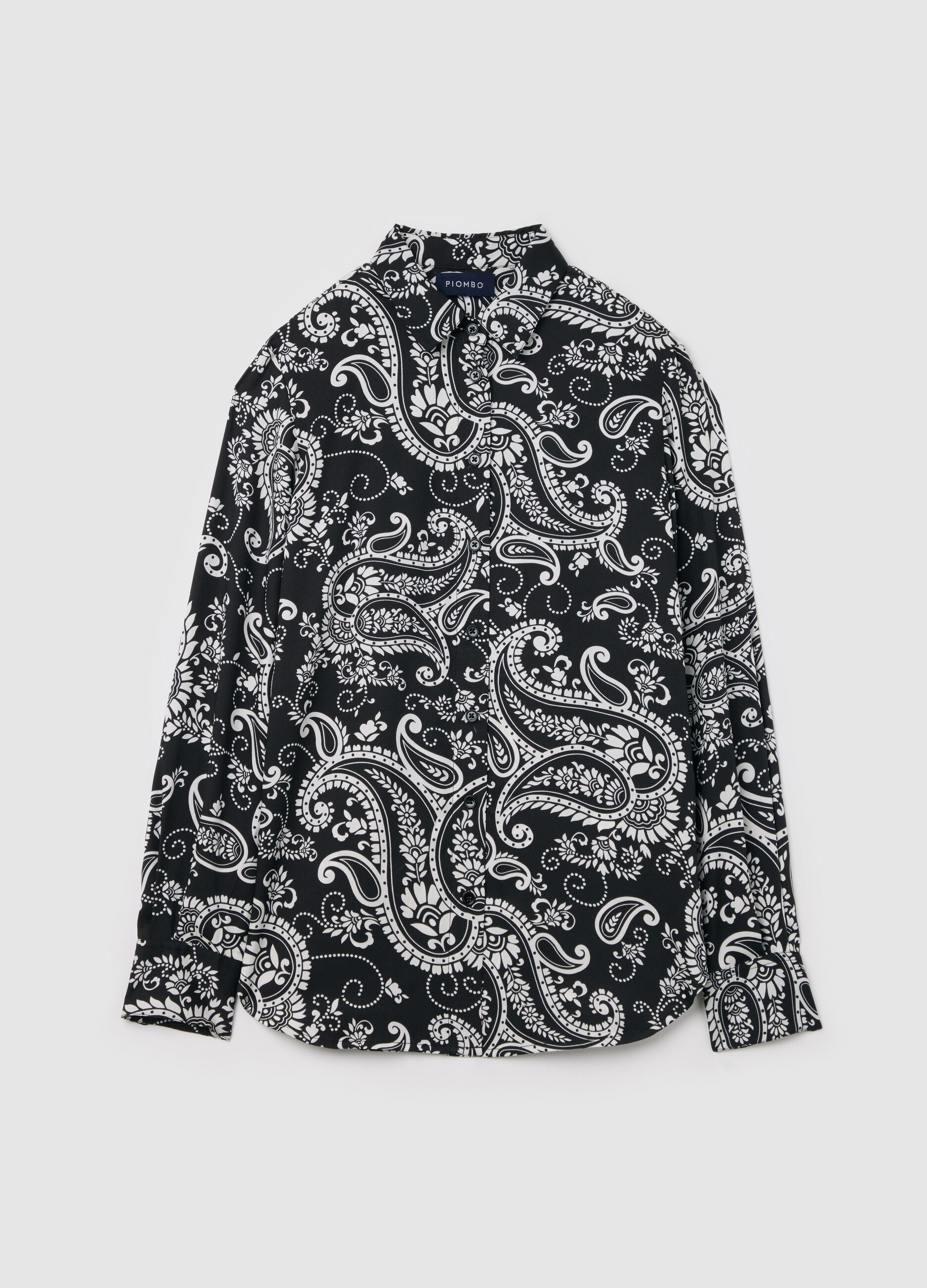 Shirt with paisley pattern