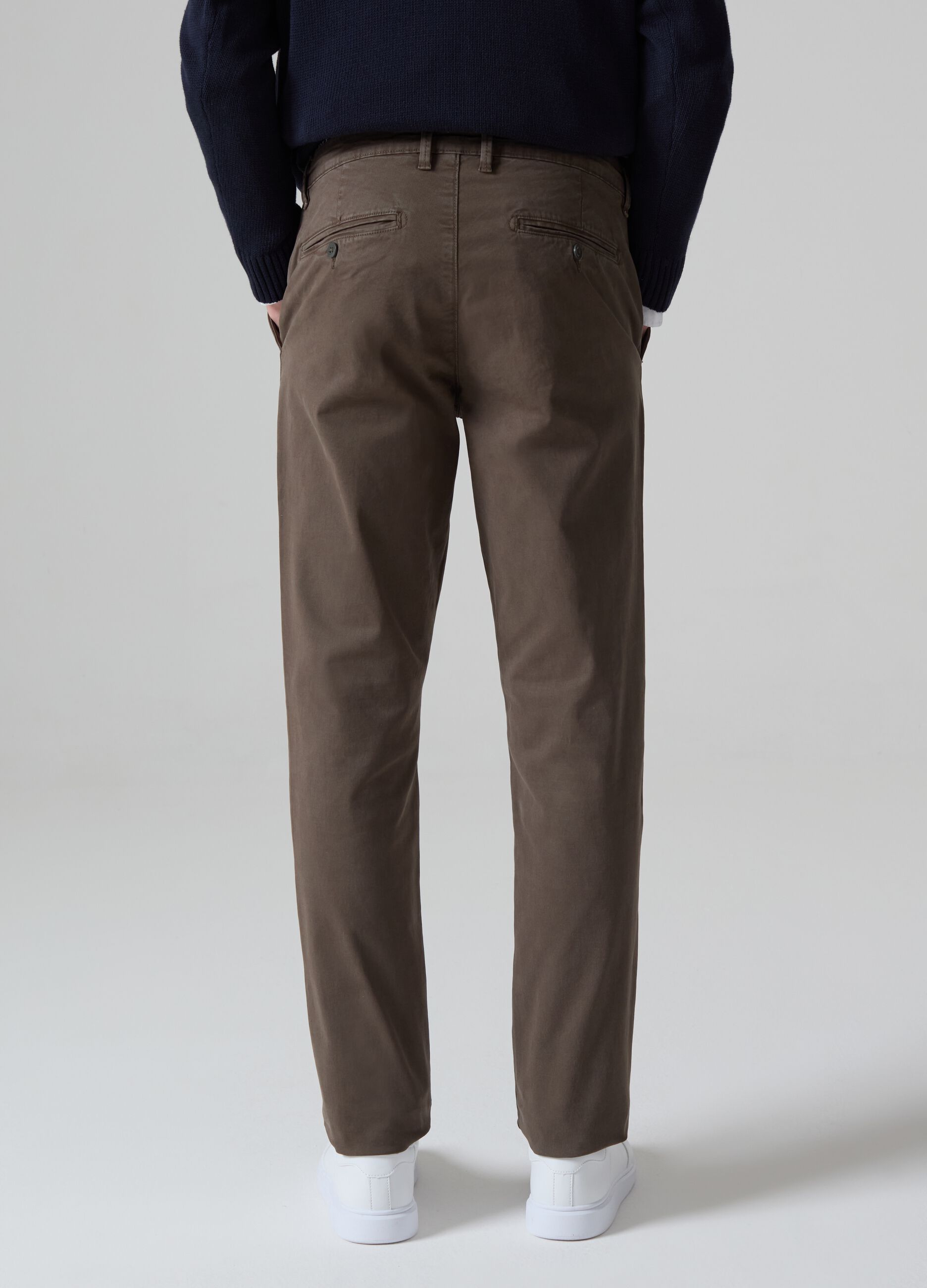 Slim-fit, stretch cotton chinos