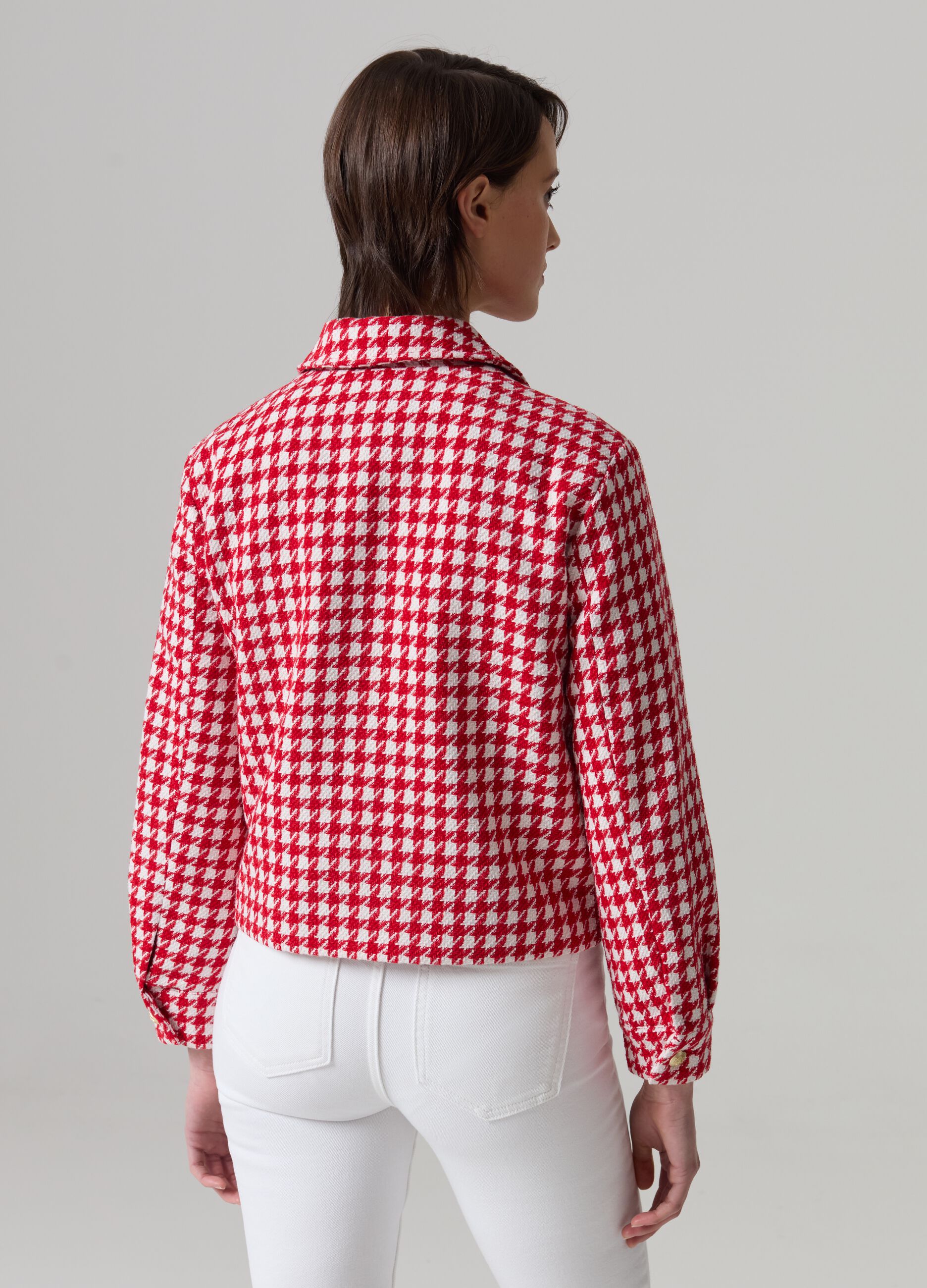Houndstooth jacket with buttons