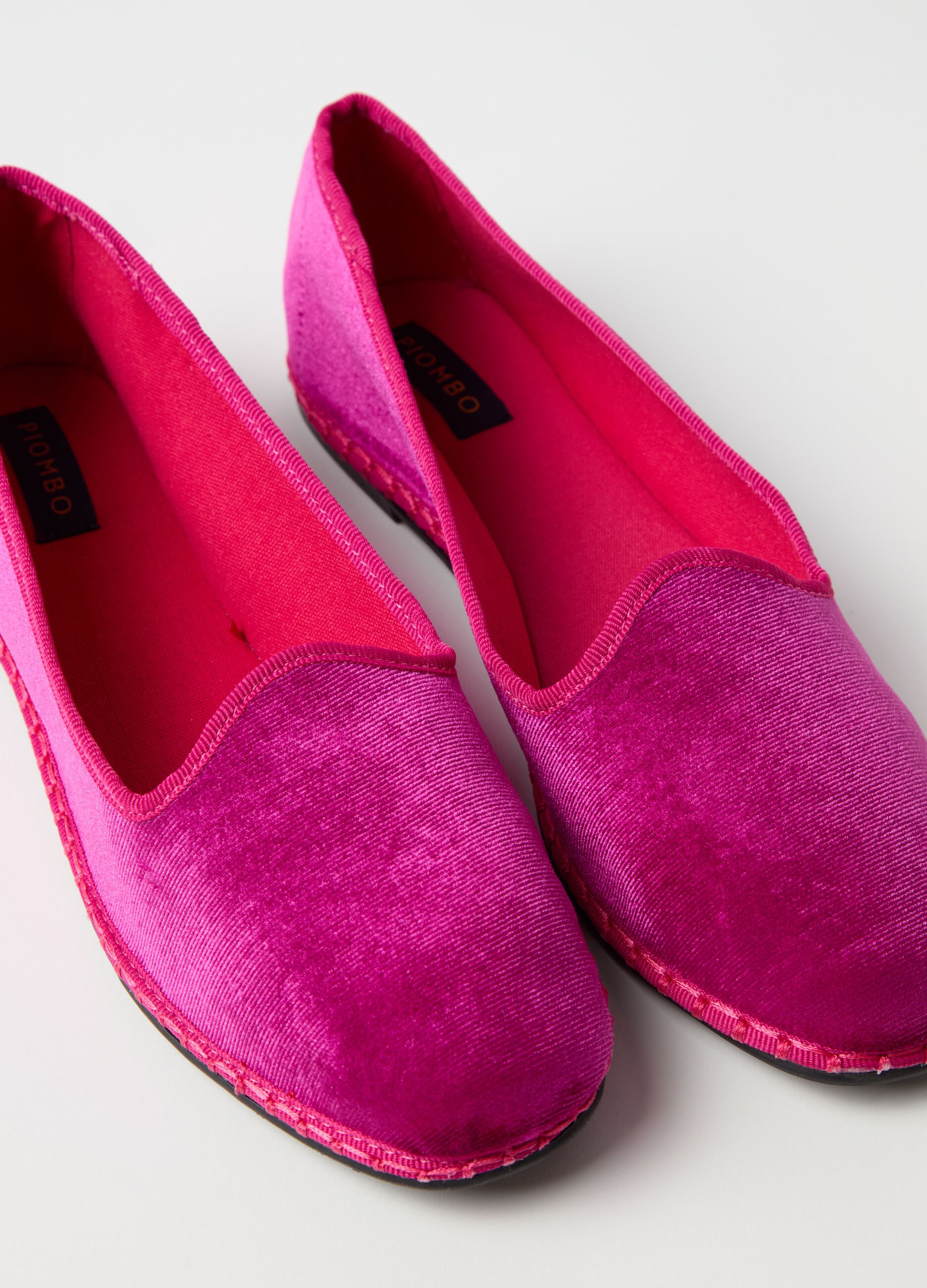 Solid colour slipper shoes