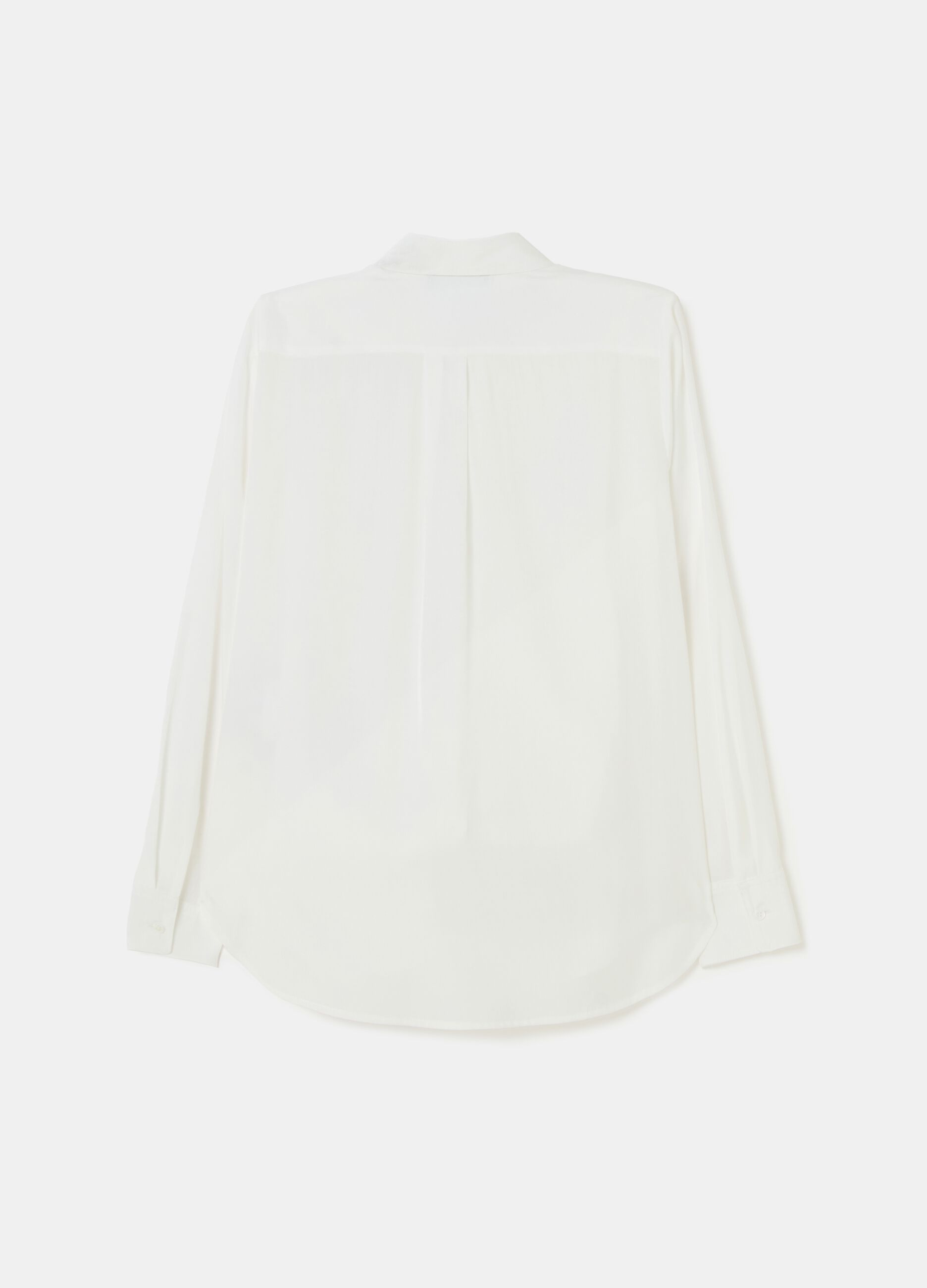 Contemporary solid colour shirt_4