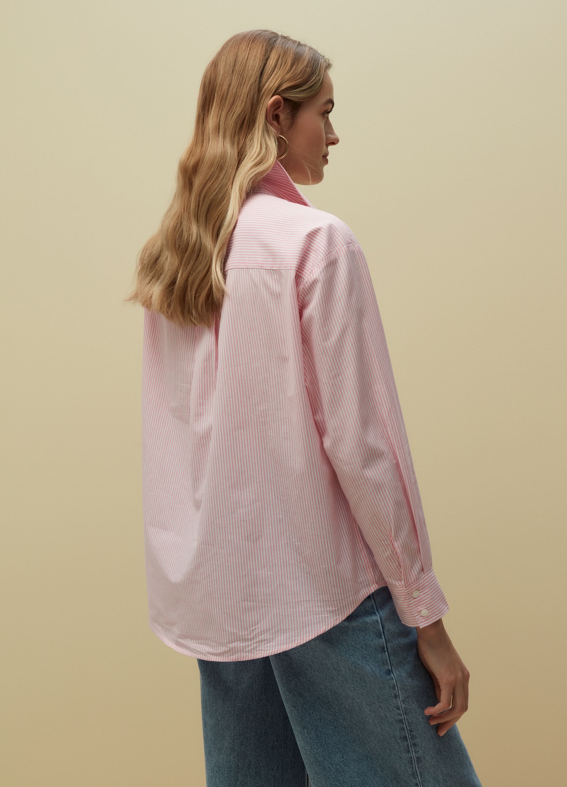 Relaxed fit shirt with pockets_3
