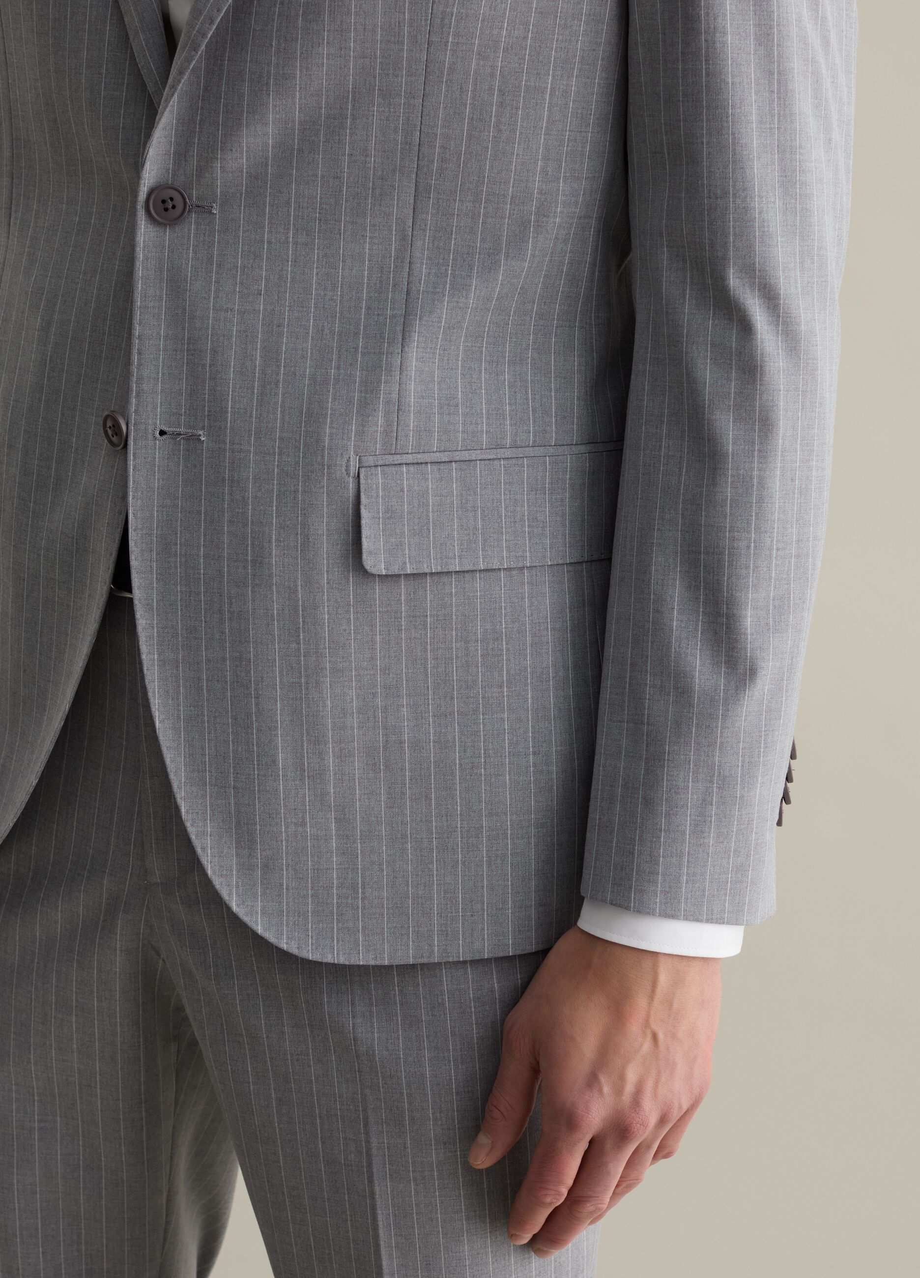 Traje de raya diplomática
