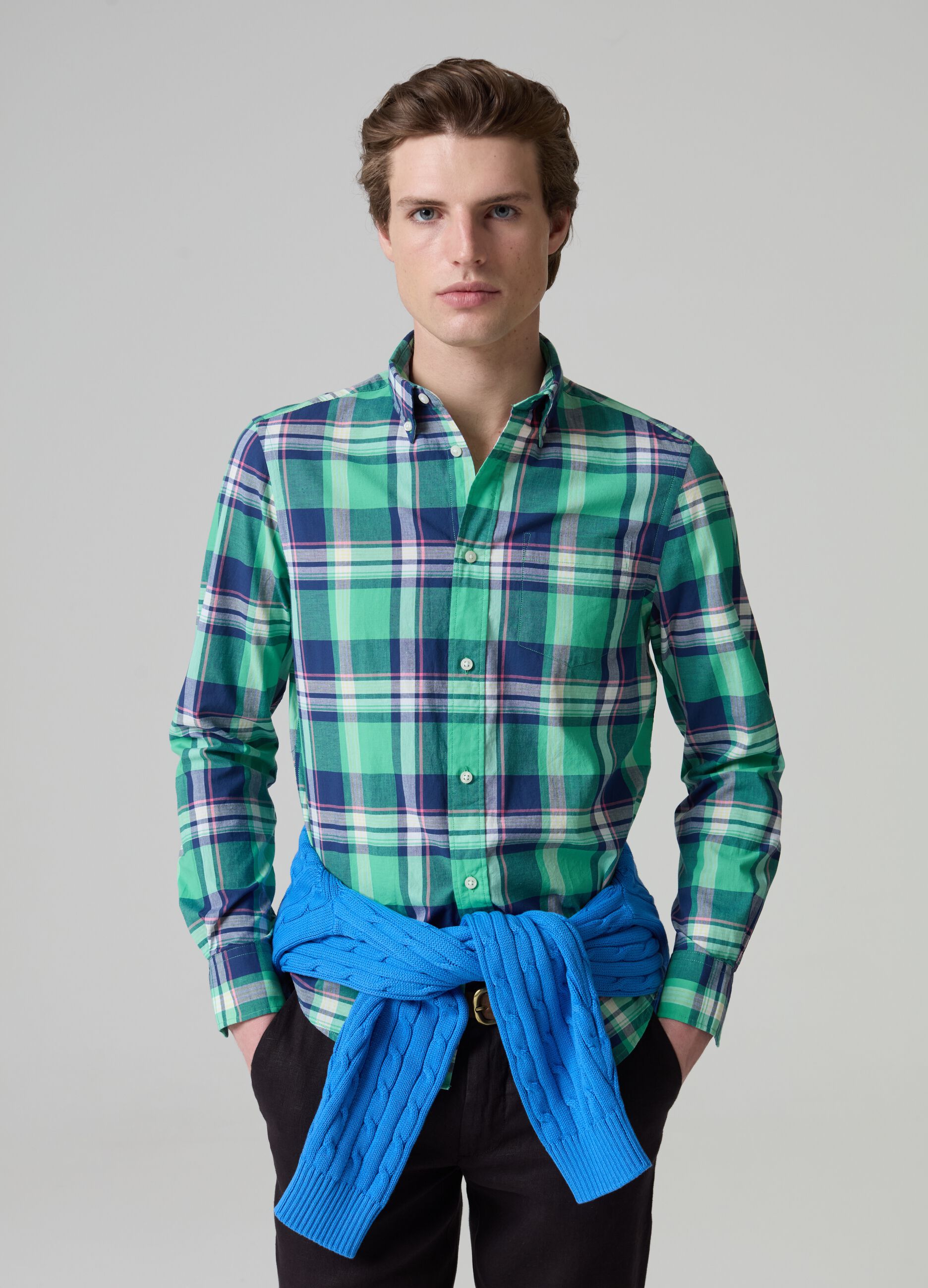 Shirt with button-down collar and check pattern_0