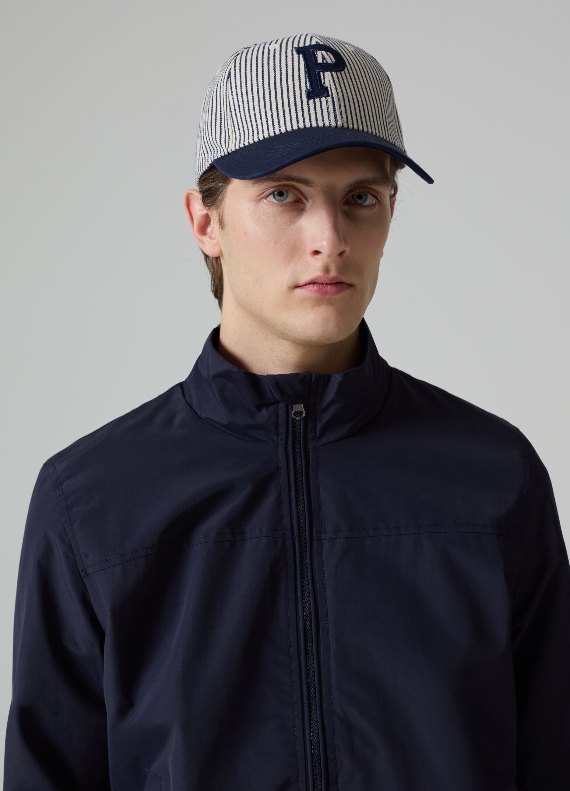 Full-zip bomber jacket with high neck_1