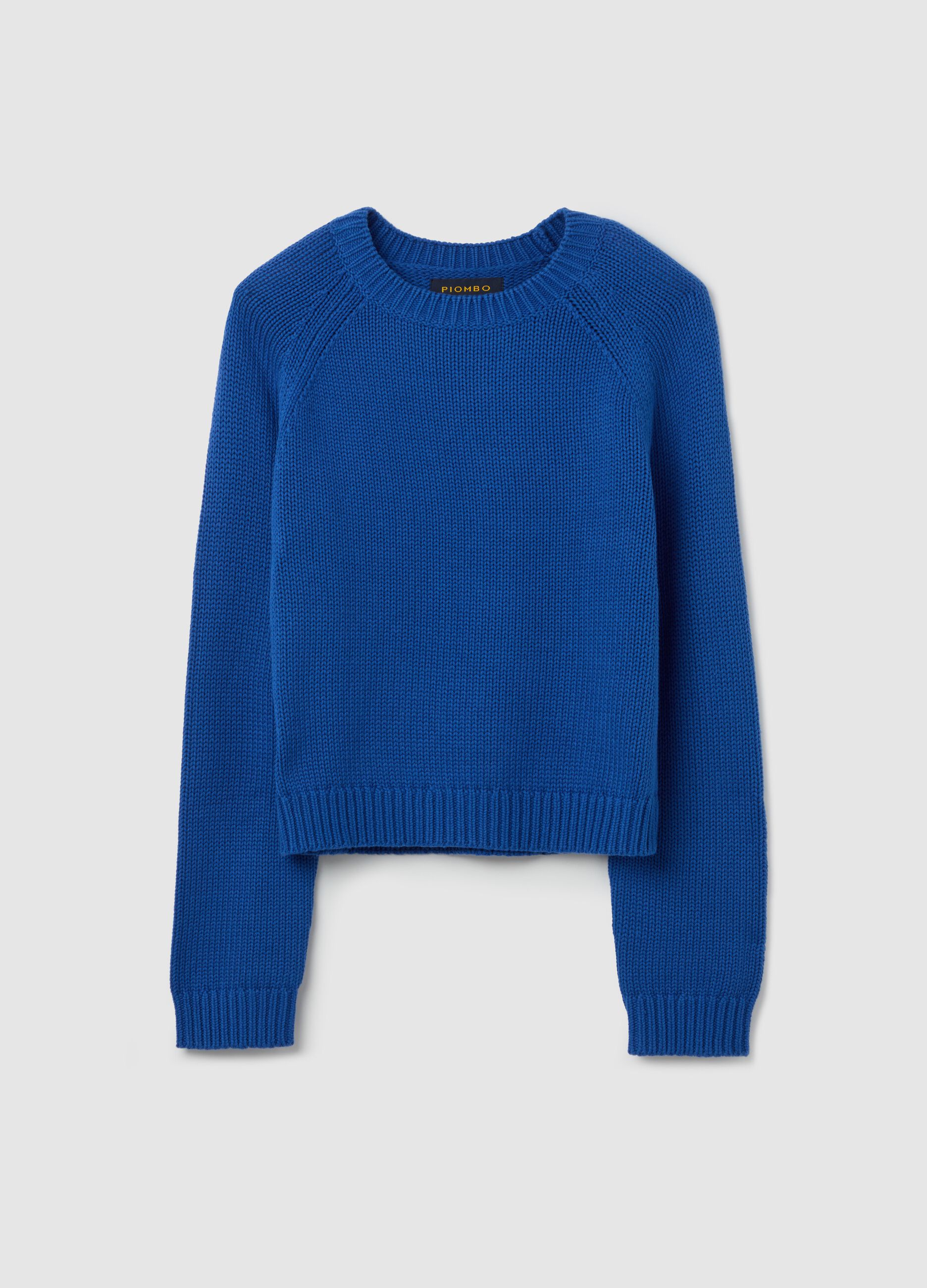 Cotton pullover with raglan sleeves