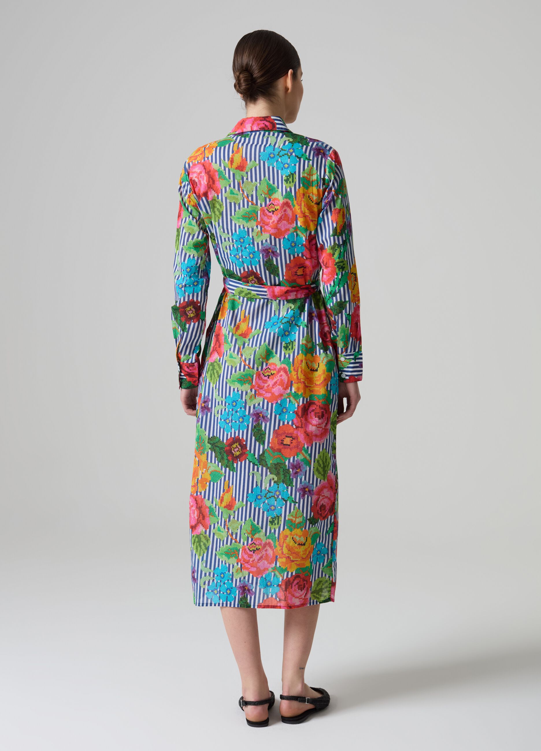 Vestido camisero de rayas con estampado de flores_2