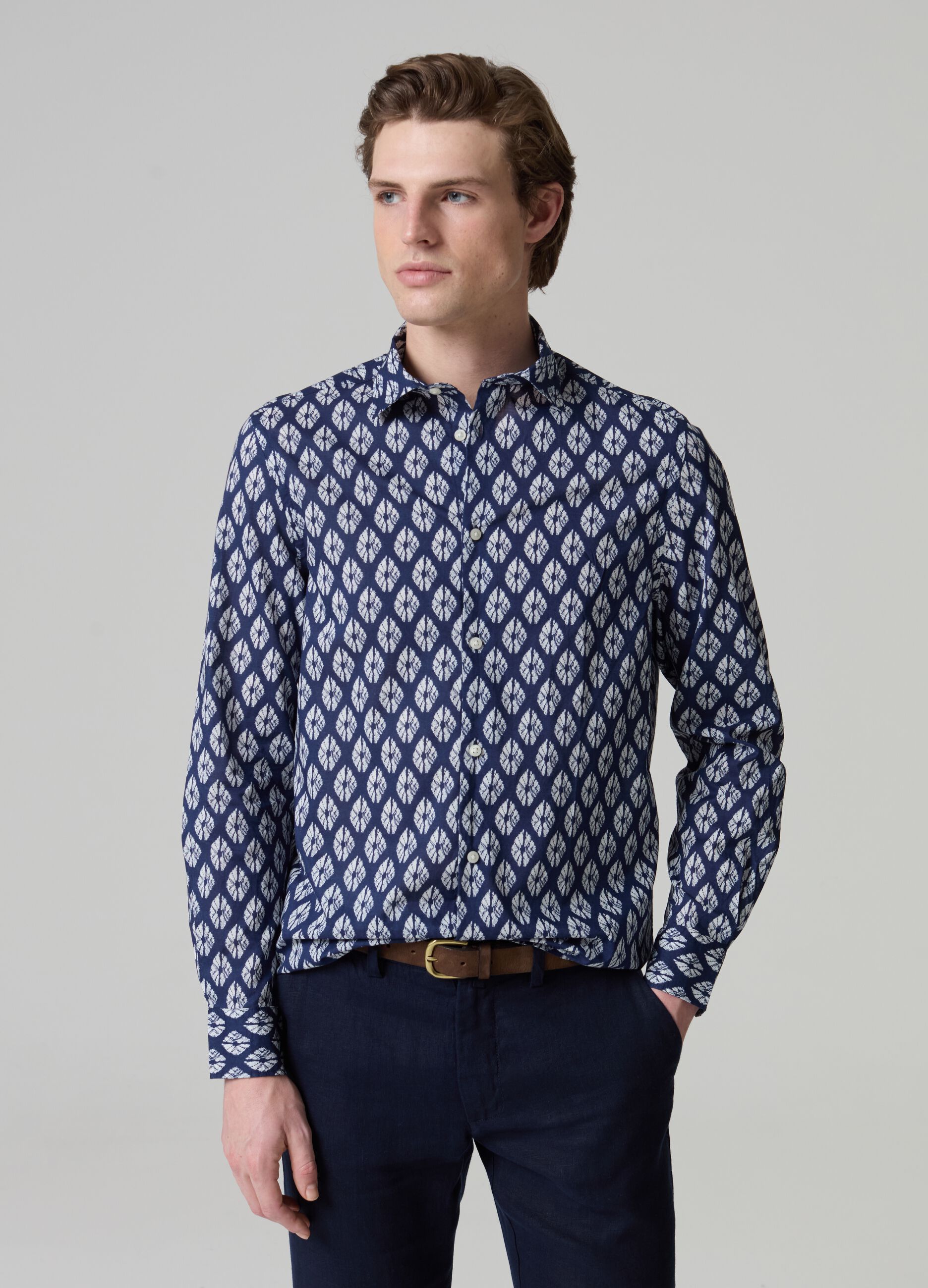 Cotton shirt with diamond pattern_0