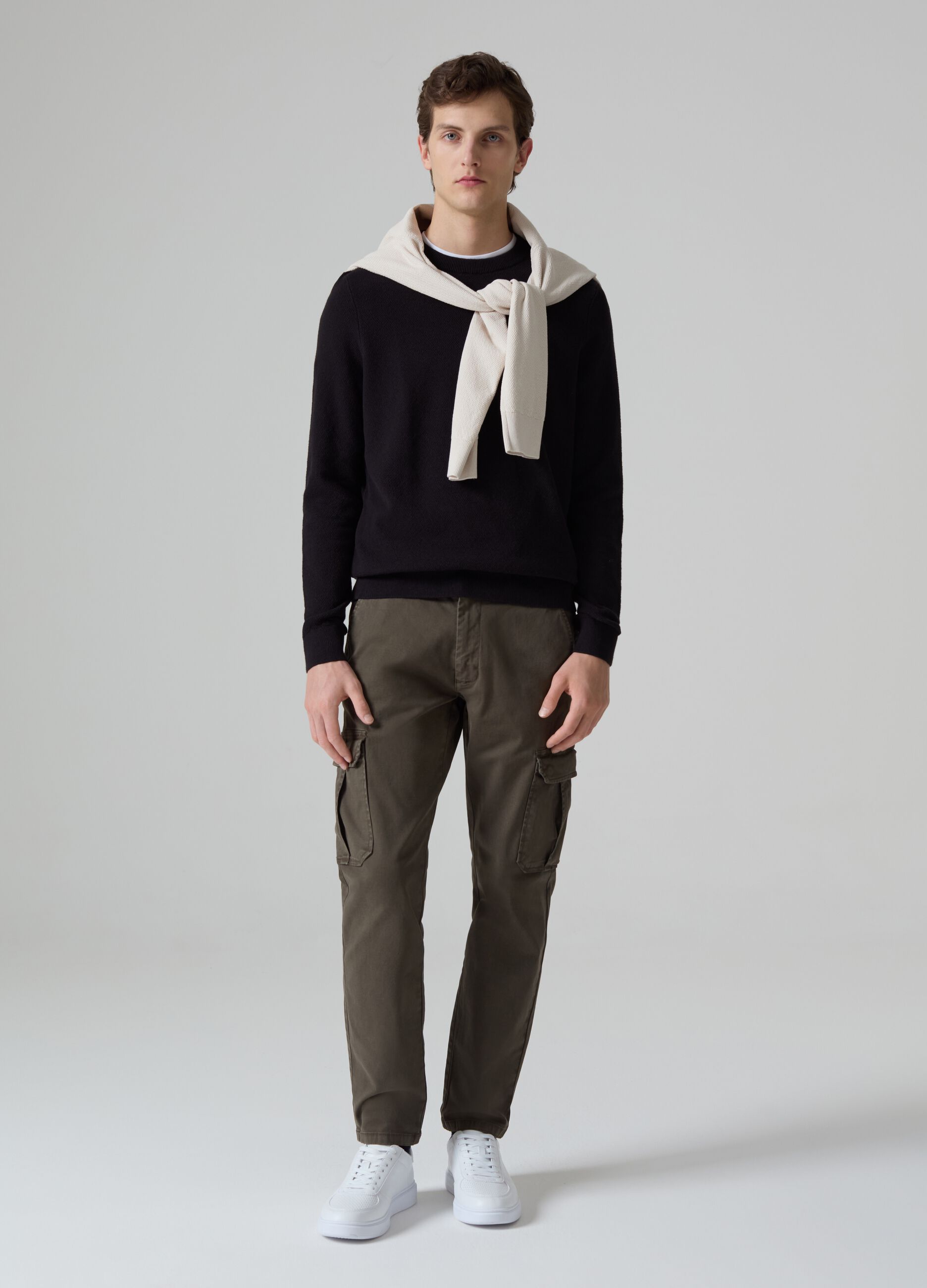 Stretch cotton cargo-cut chino trousers_0