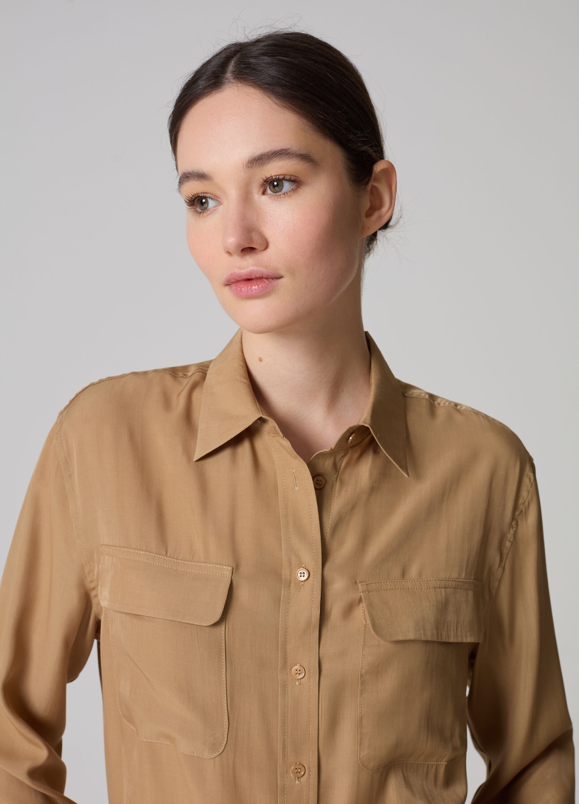 Contemporary relaxed-fit shirt in satin