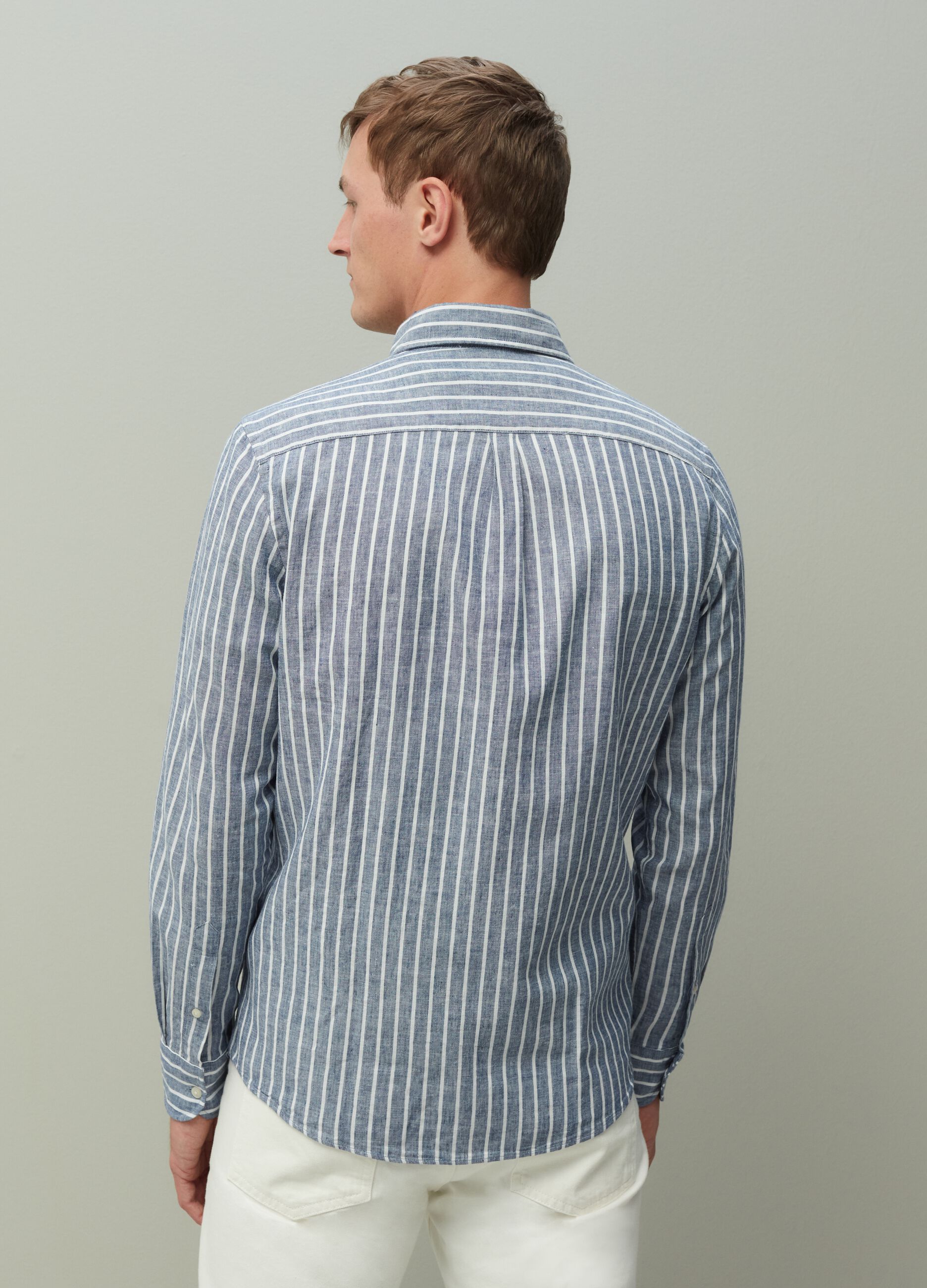 Regular-fit linen and cotton shirt with stripes_2