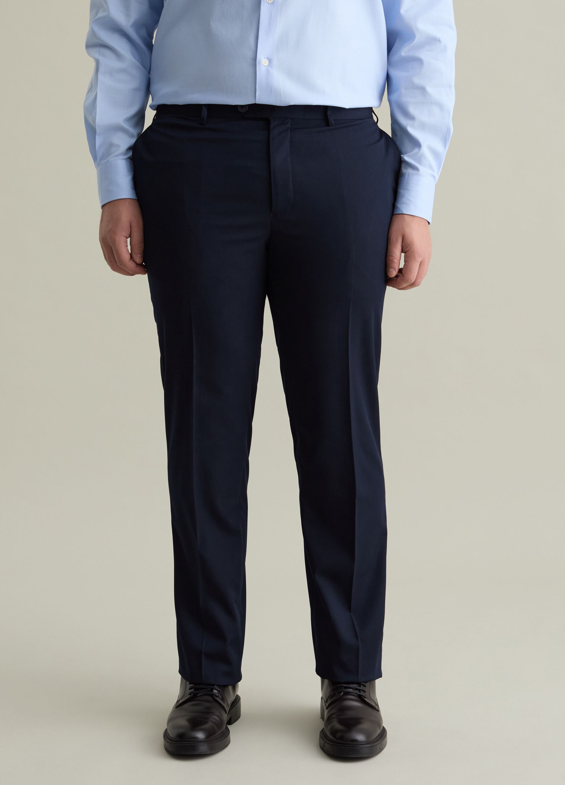 Regular-fit, solid colour smart trousers