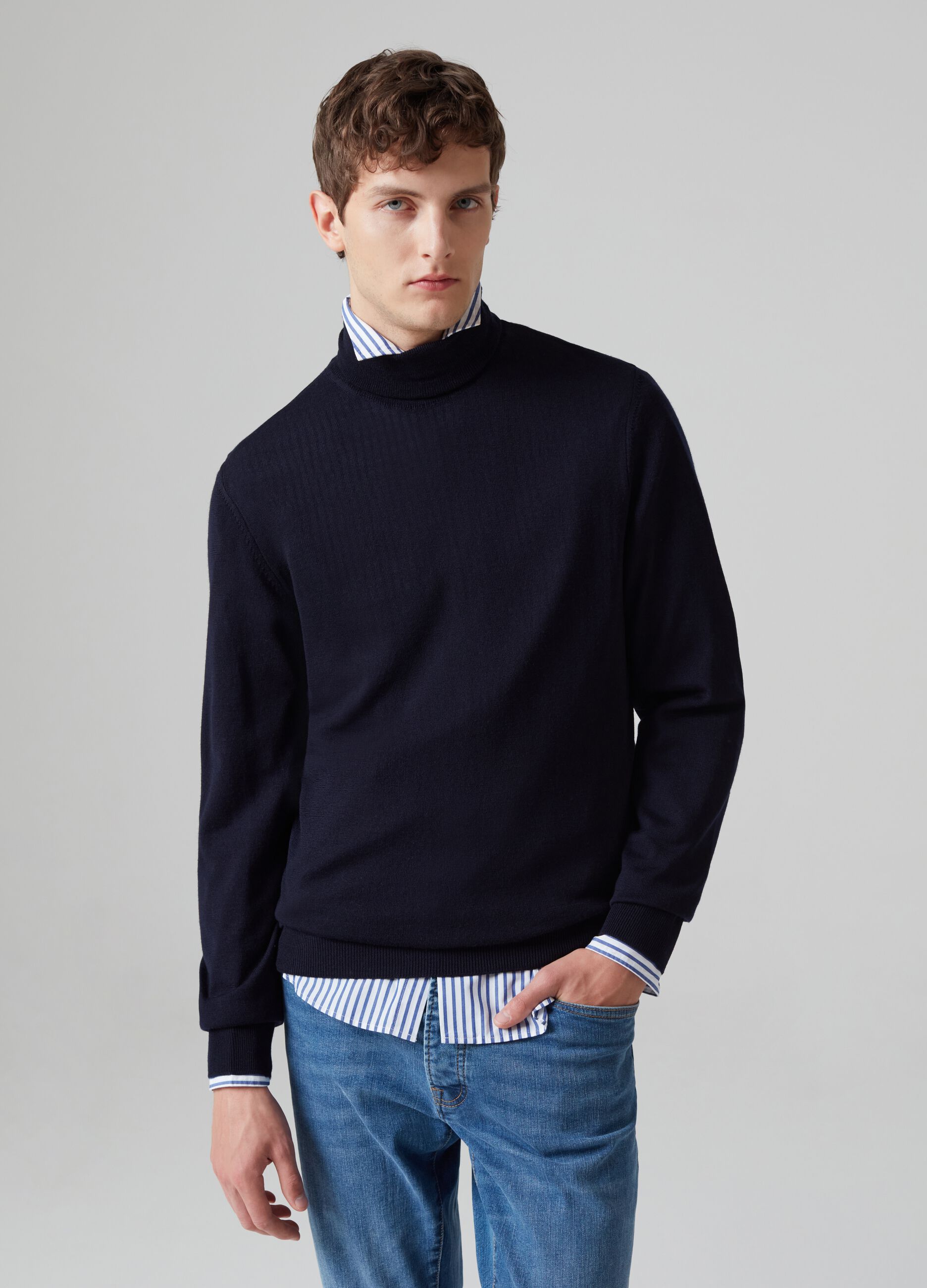 Man s Night Blue Turtle neck Merino wool pullover PIOMBO