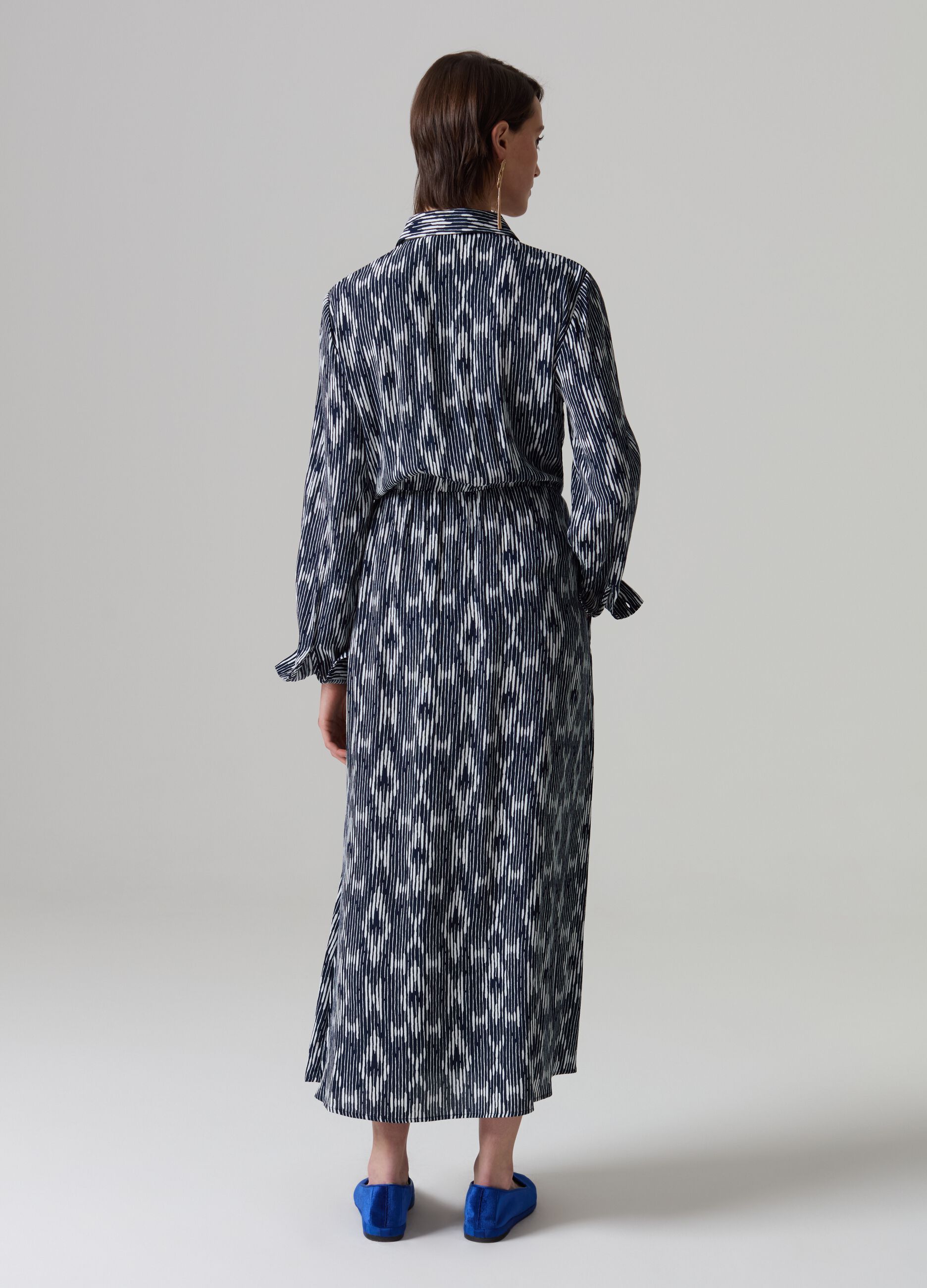 Vestido camisero largo con estampado ikat_2