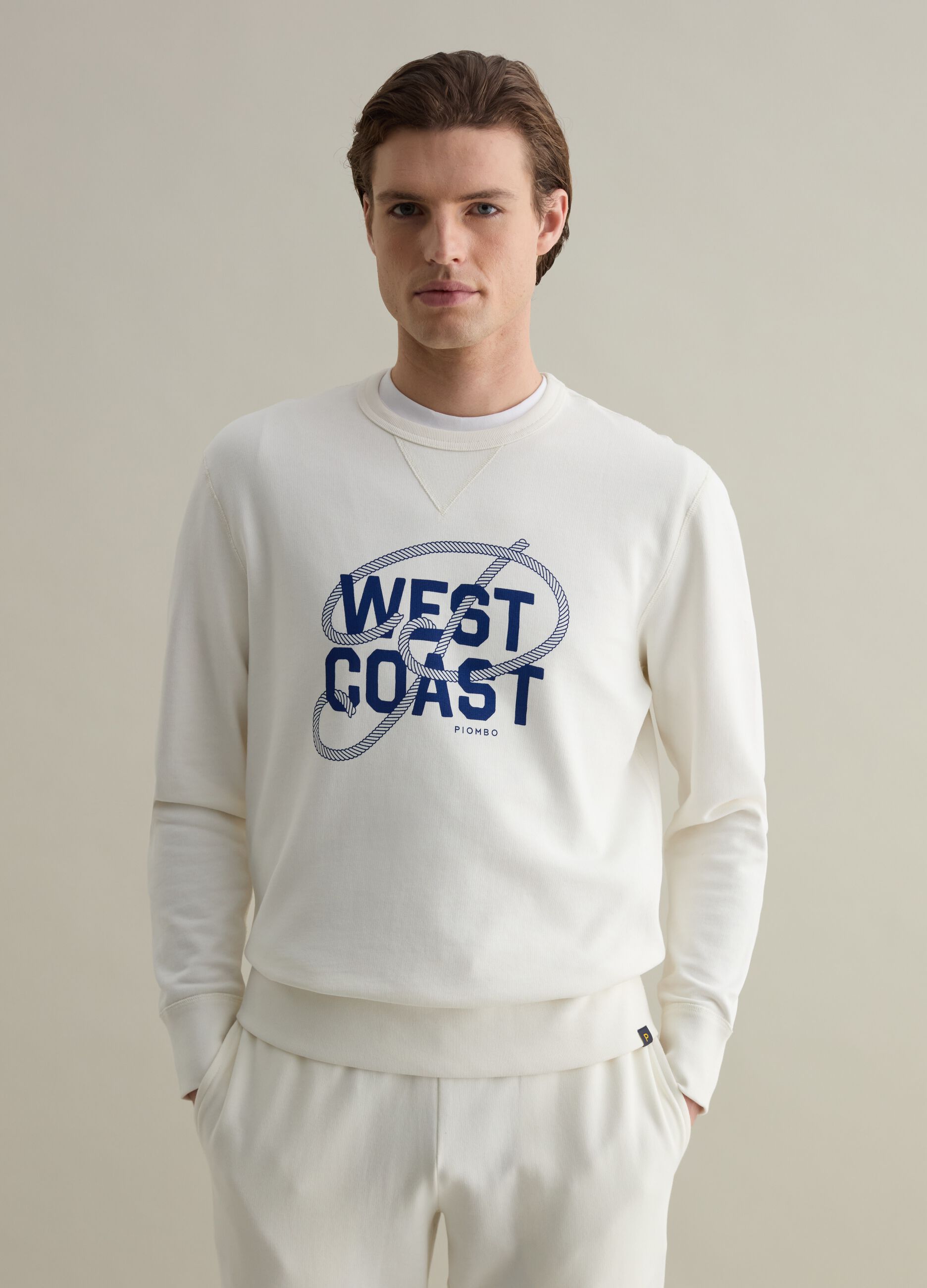 Sweatshirt with round neck and print