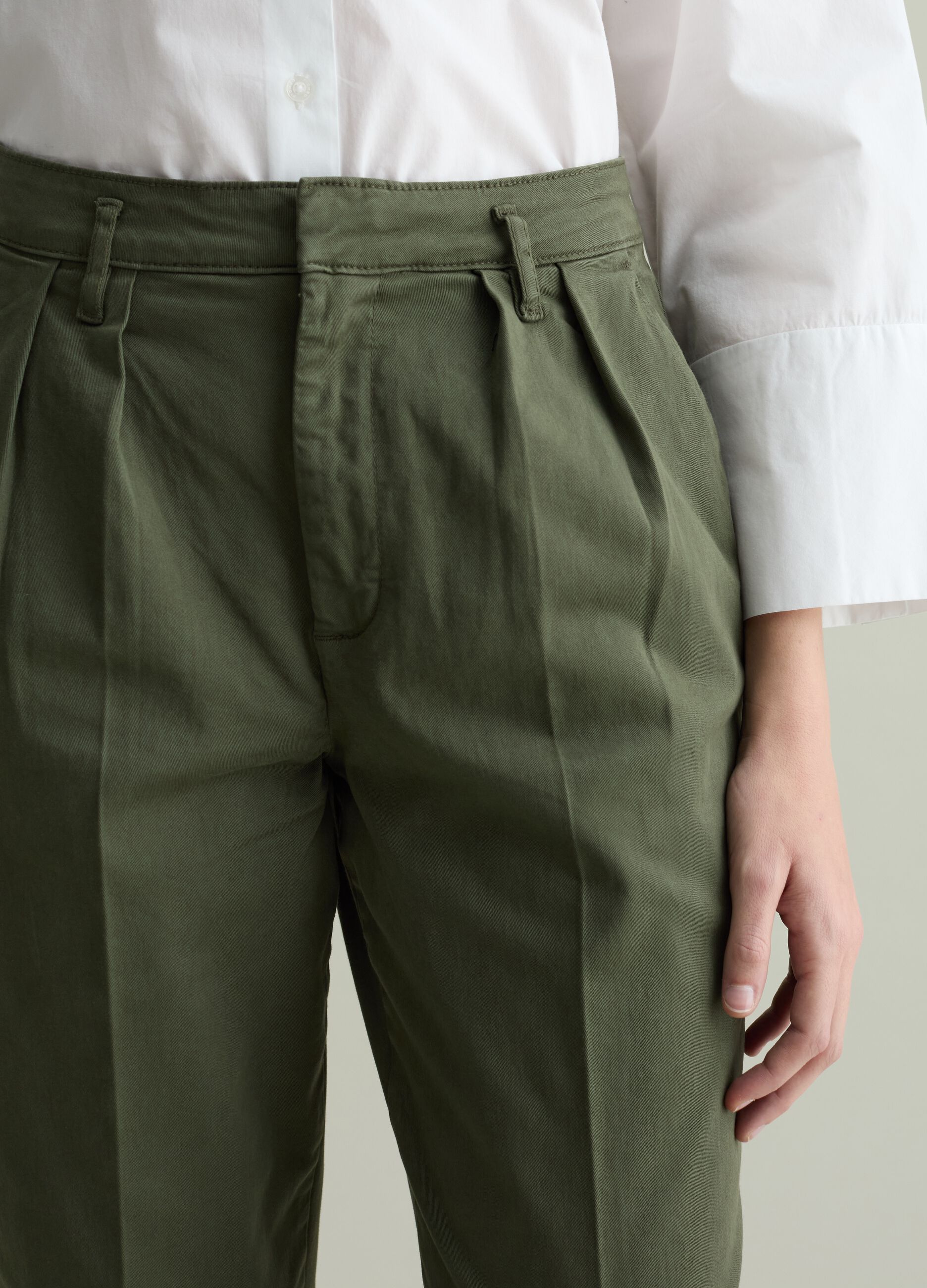 Stretch cotton chinos