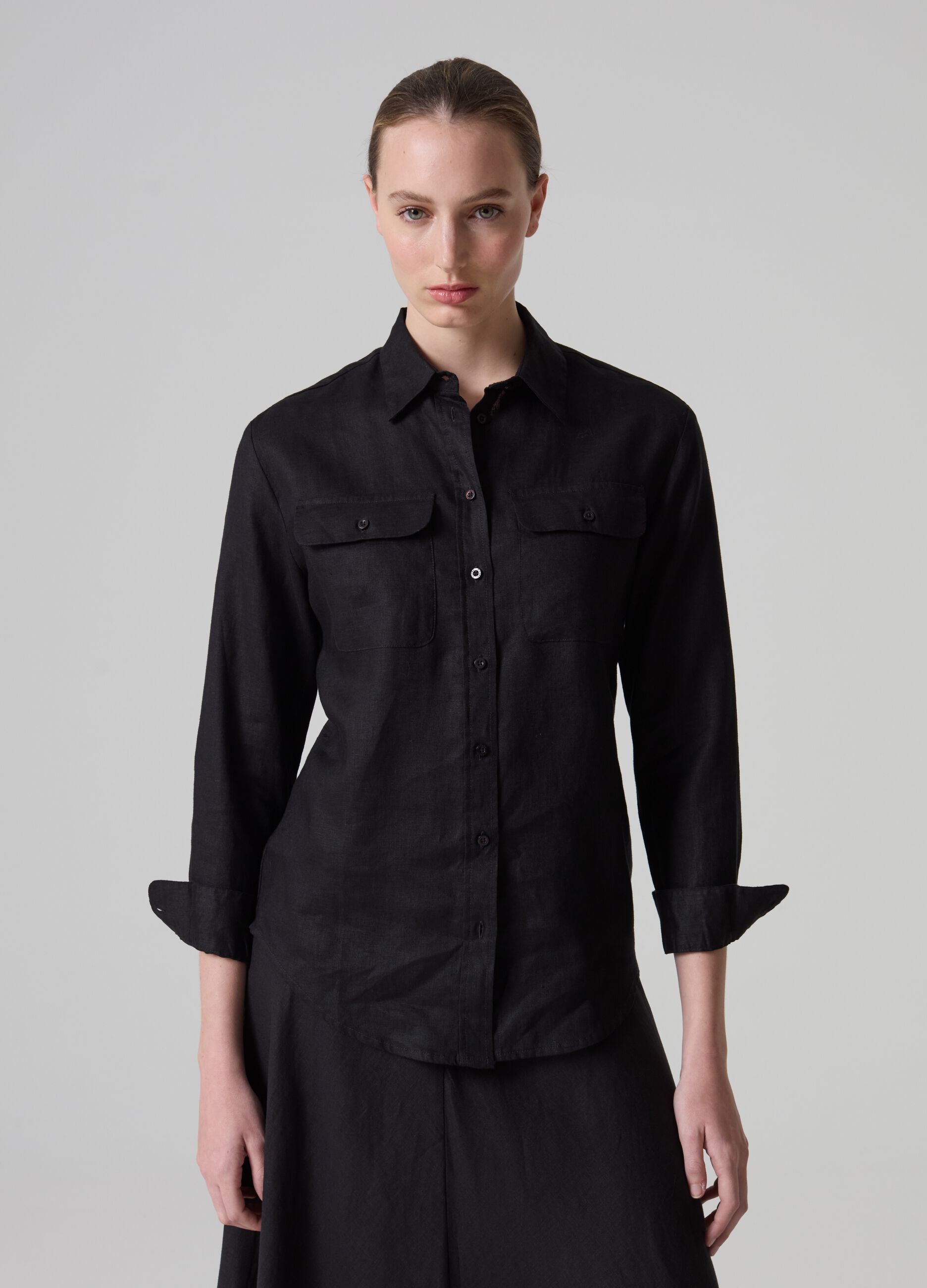 Contemporary shirt in linen_0