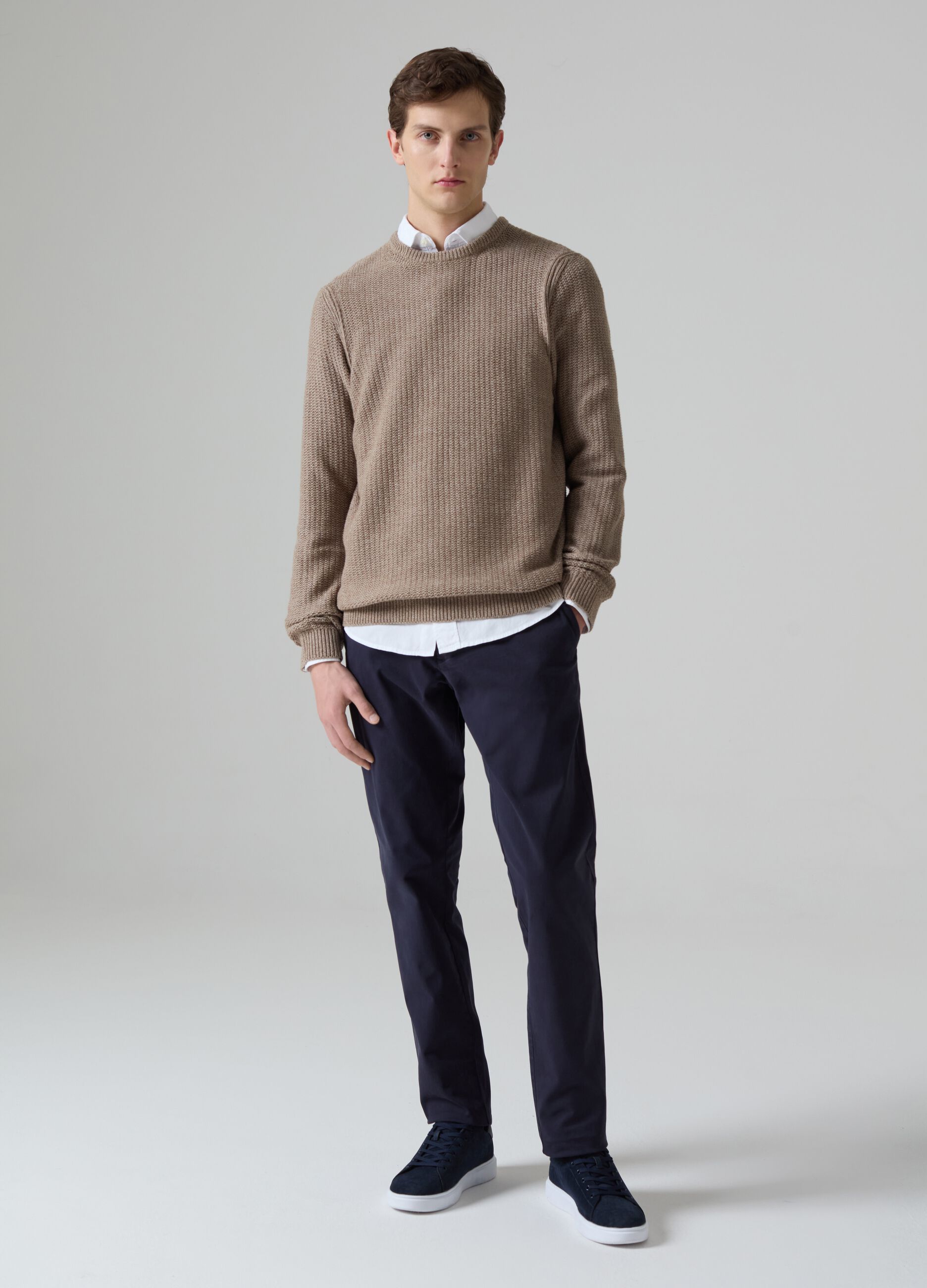 Slim-fit, stretch cotton chinos_0