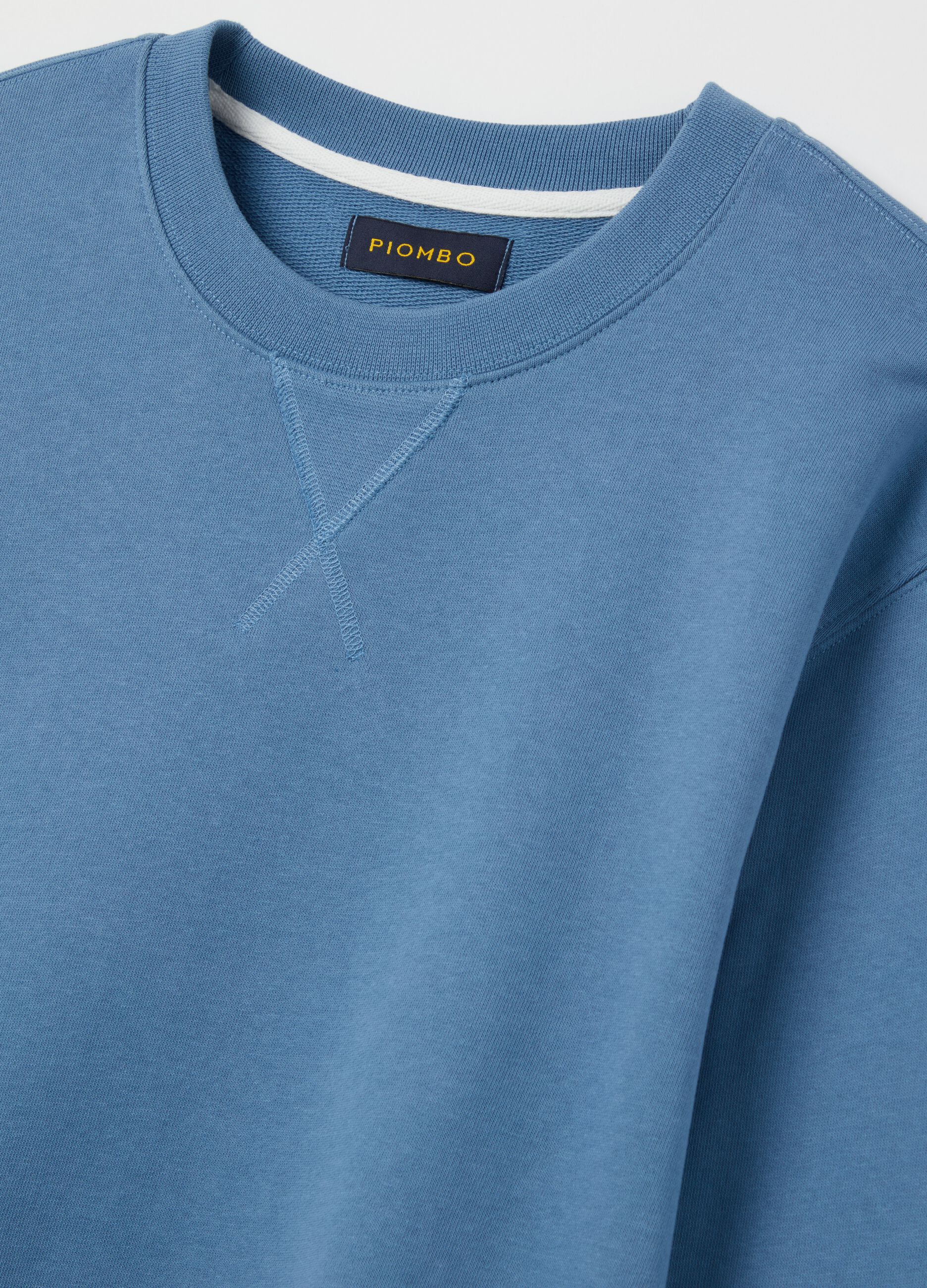 Sweatshirt with round neck and stitched detail