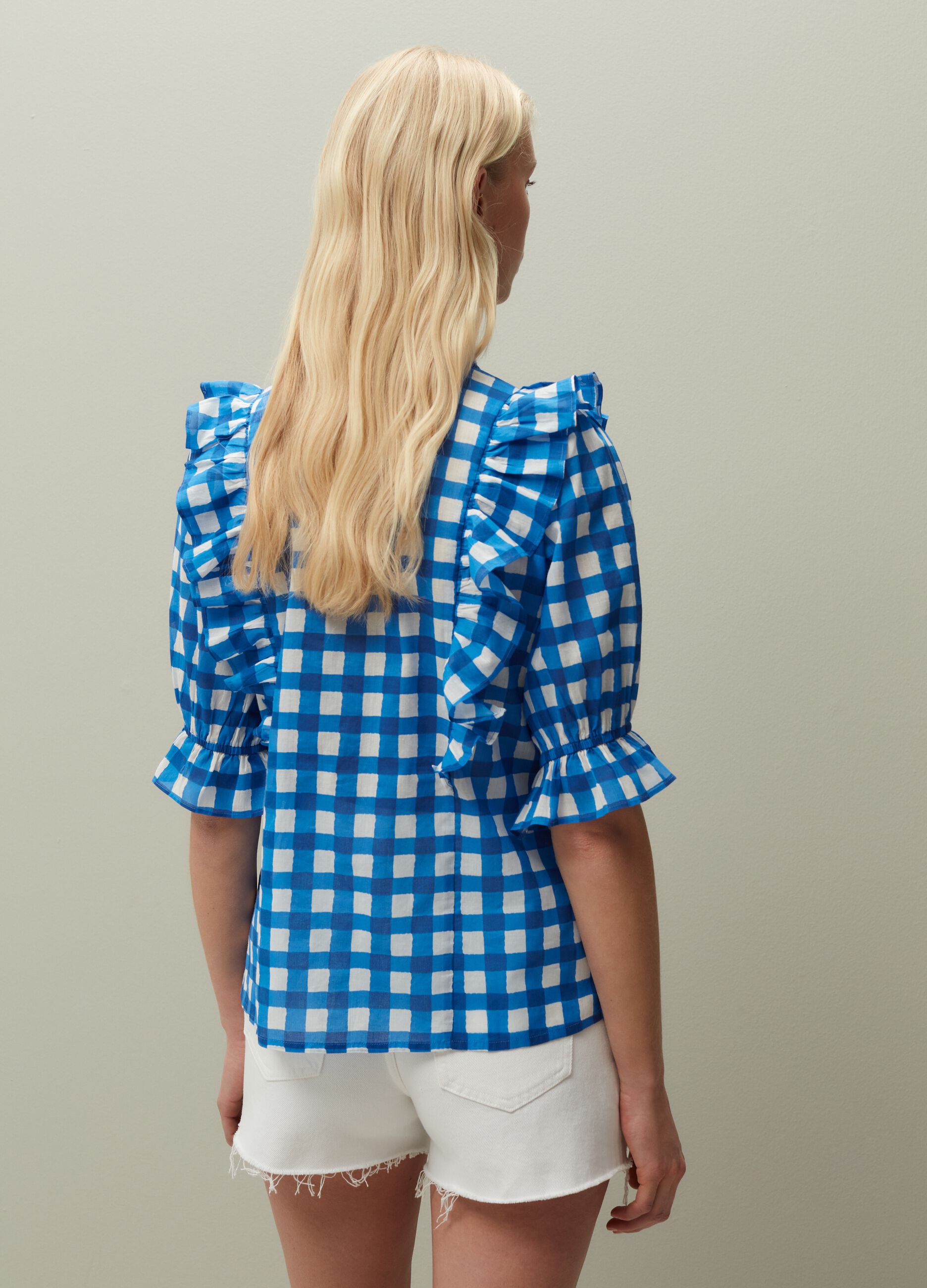 Check blouse with frills_2