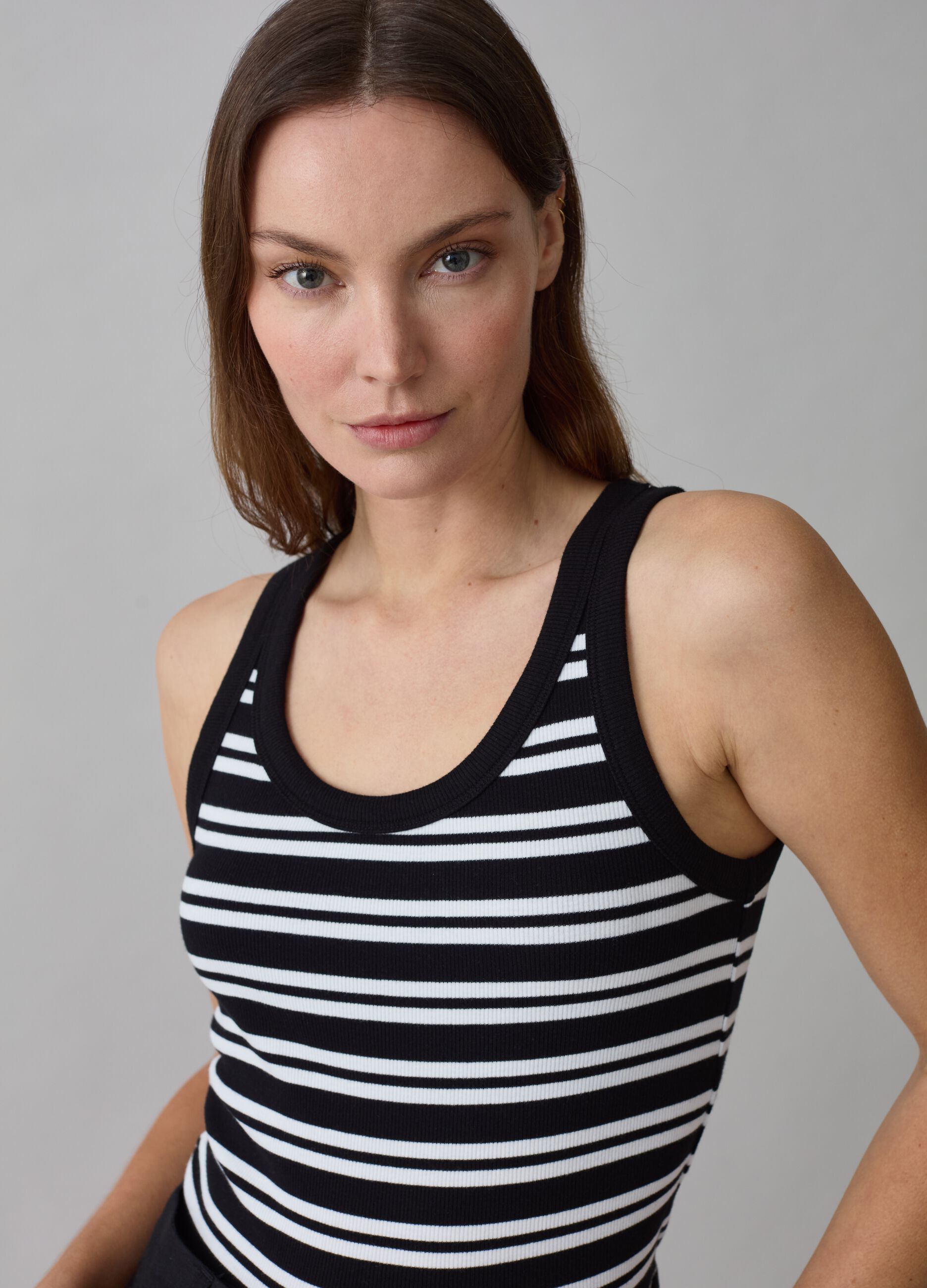 Ribbed tank top with striped pattern_1
