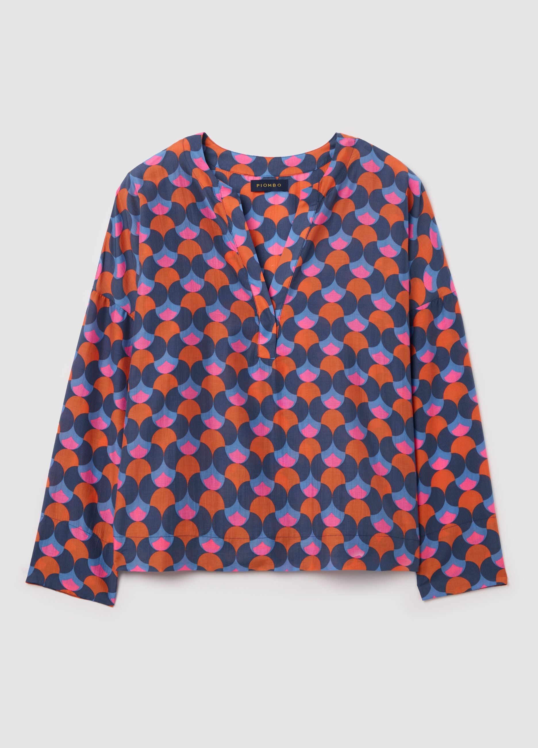 Blouse with optical pattern and V neck