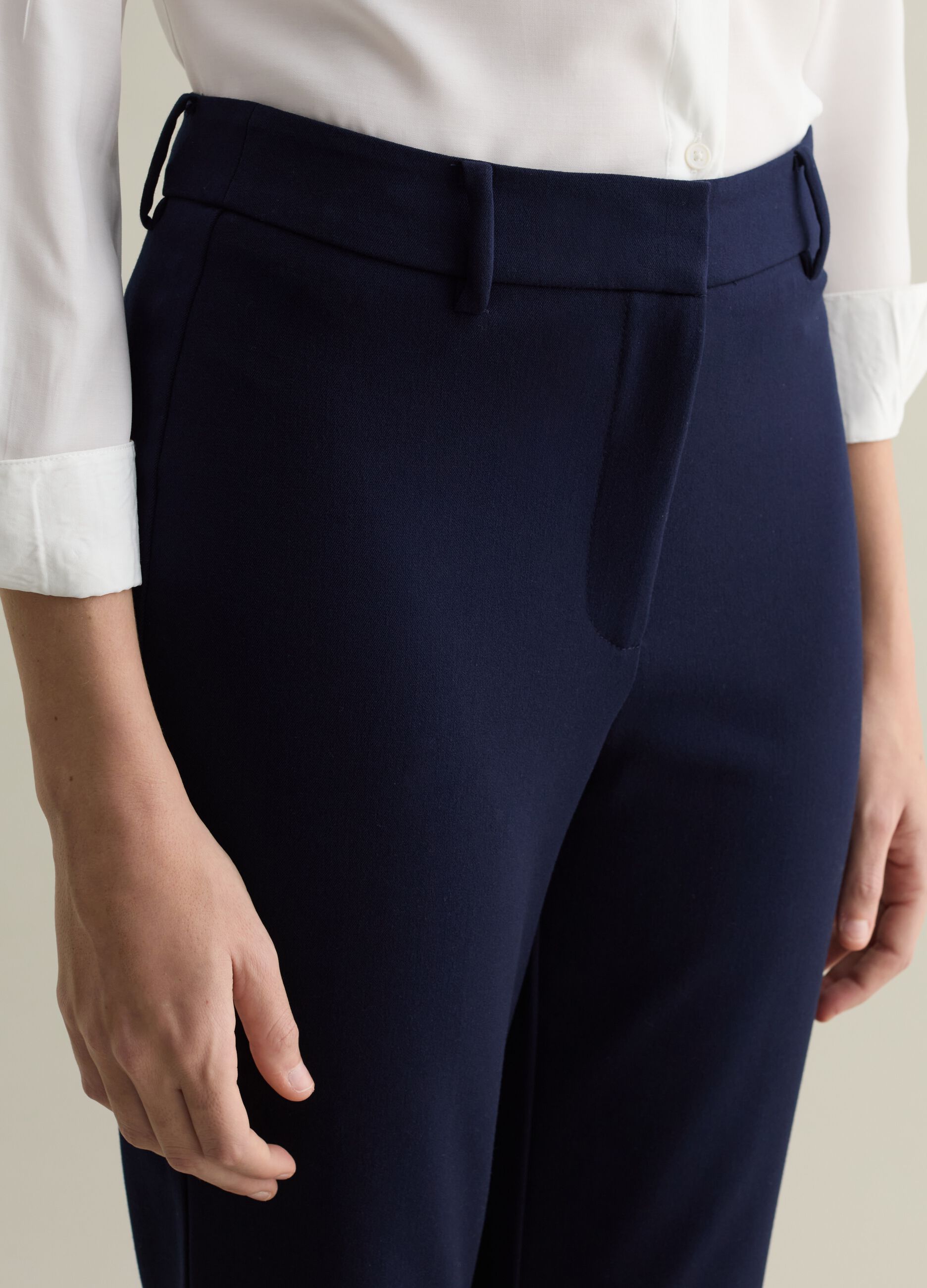 Pantalón straight fit en mezcla de viscosa