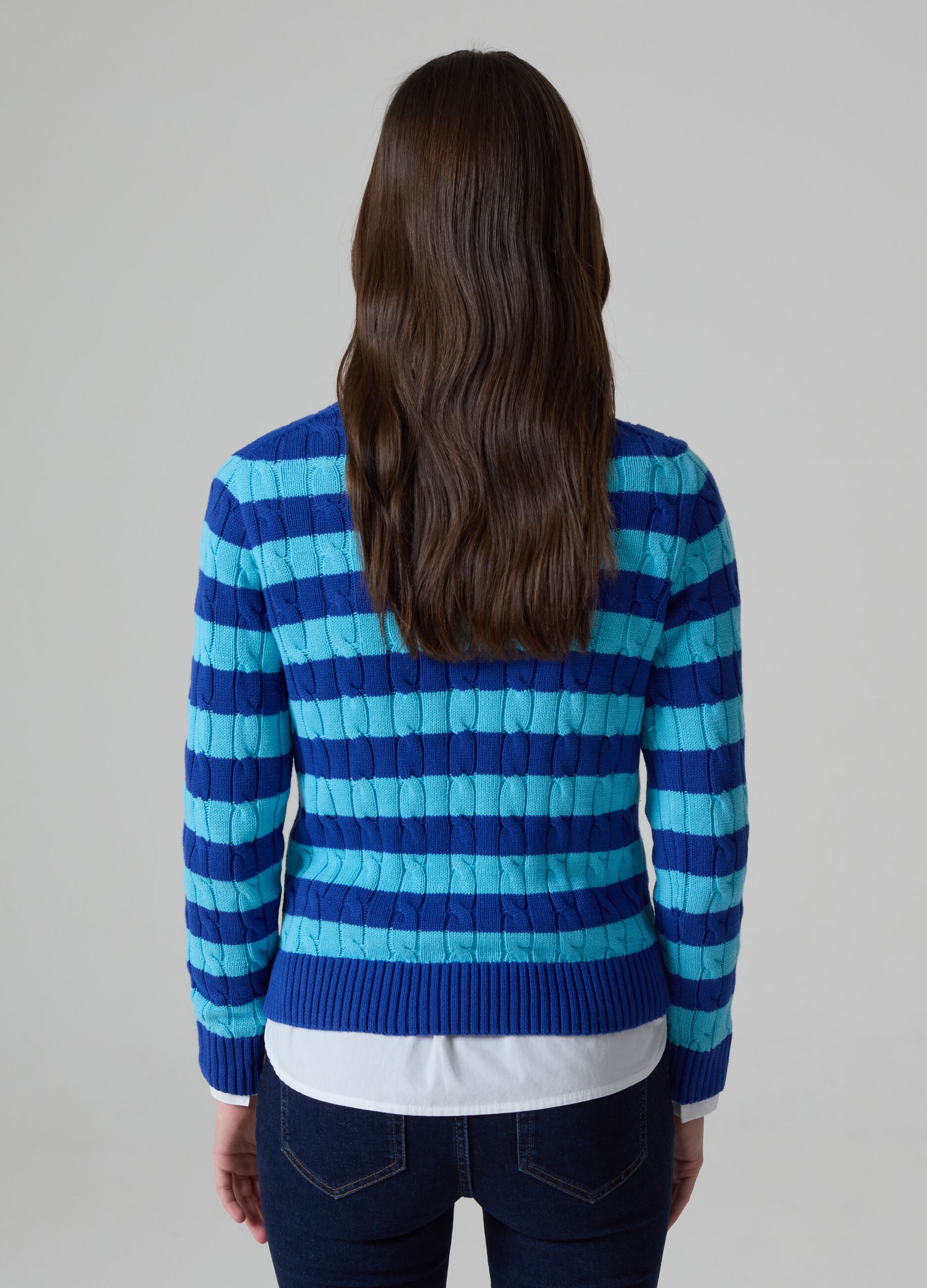 Striped pullover with cable-knit design_1