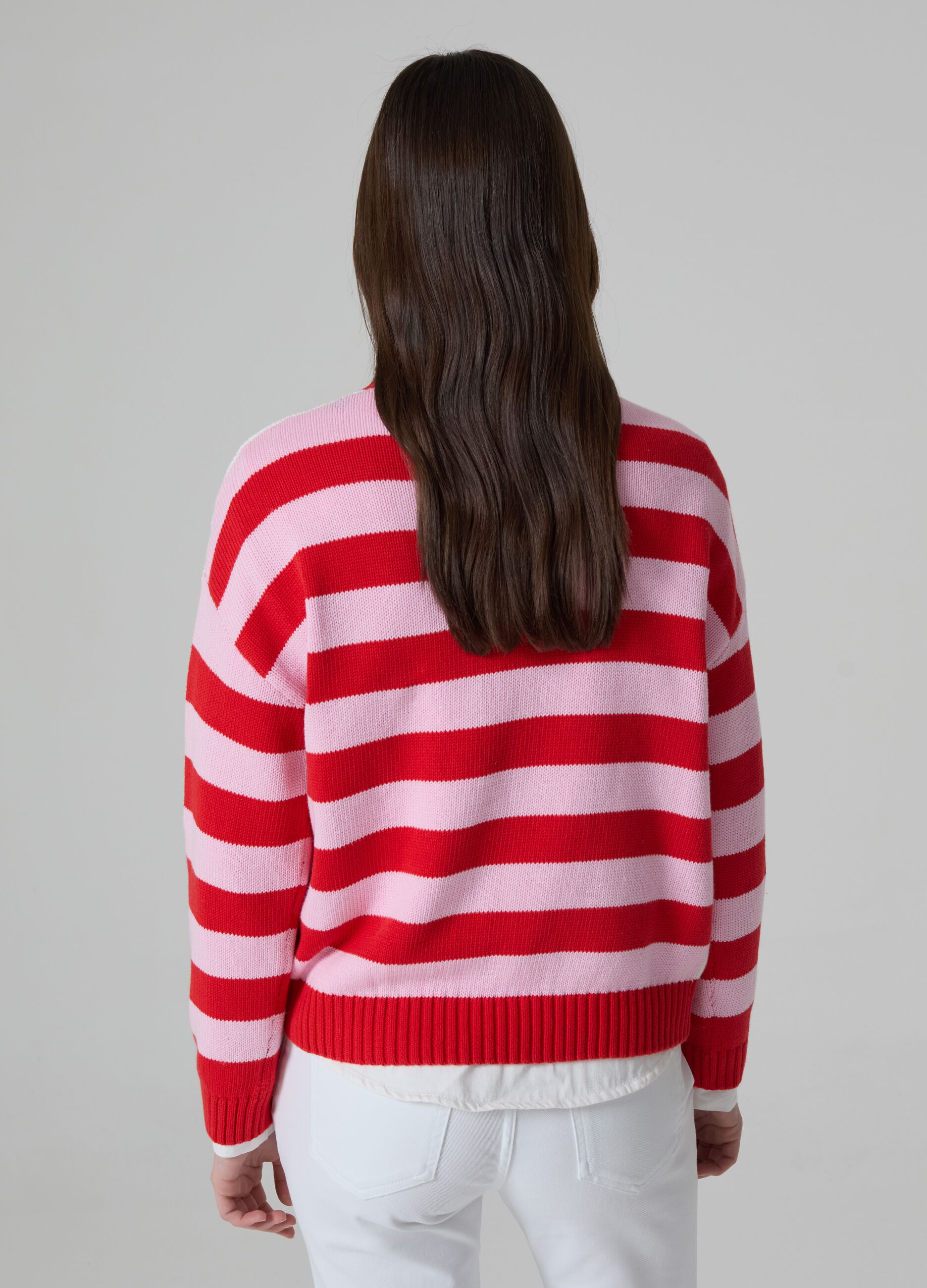 Oversized pullover with multicoloured stripes_1